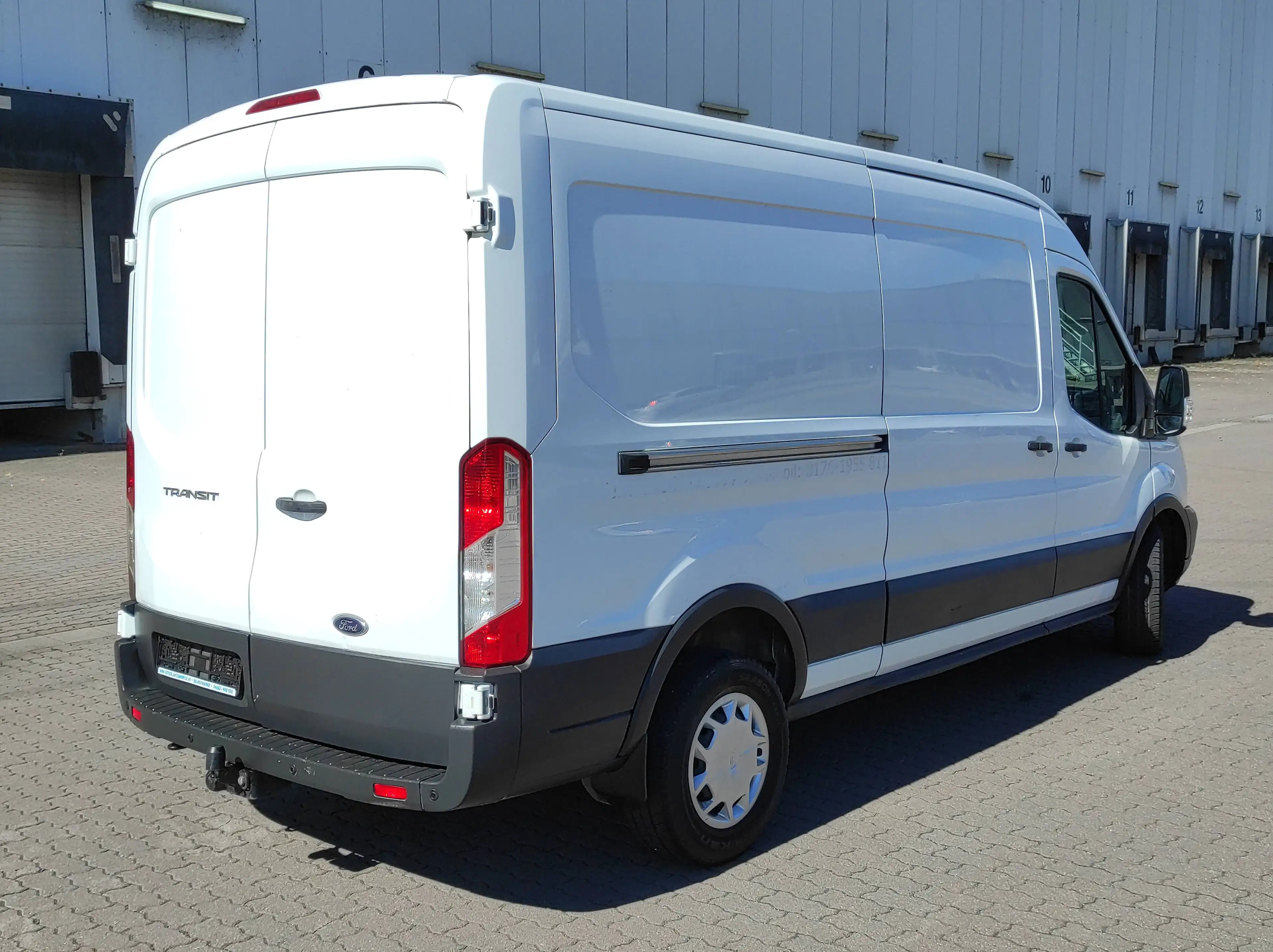 Ford Transit 2.0 KLIMA EURO-6 TEMP BC AHK 330 L3 Trend ALLWETTER PDCv+h ESP 6-GANG RADIO-USB — photo 6