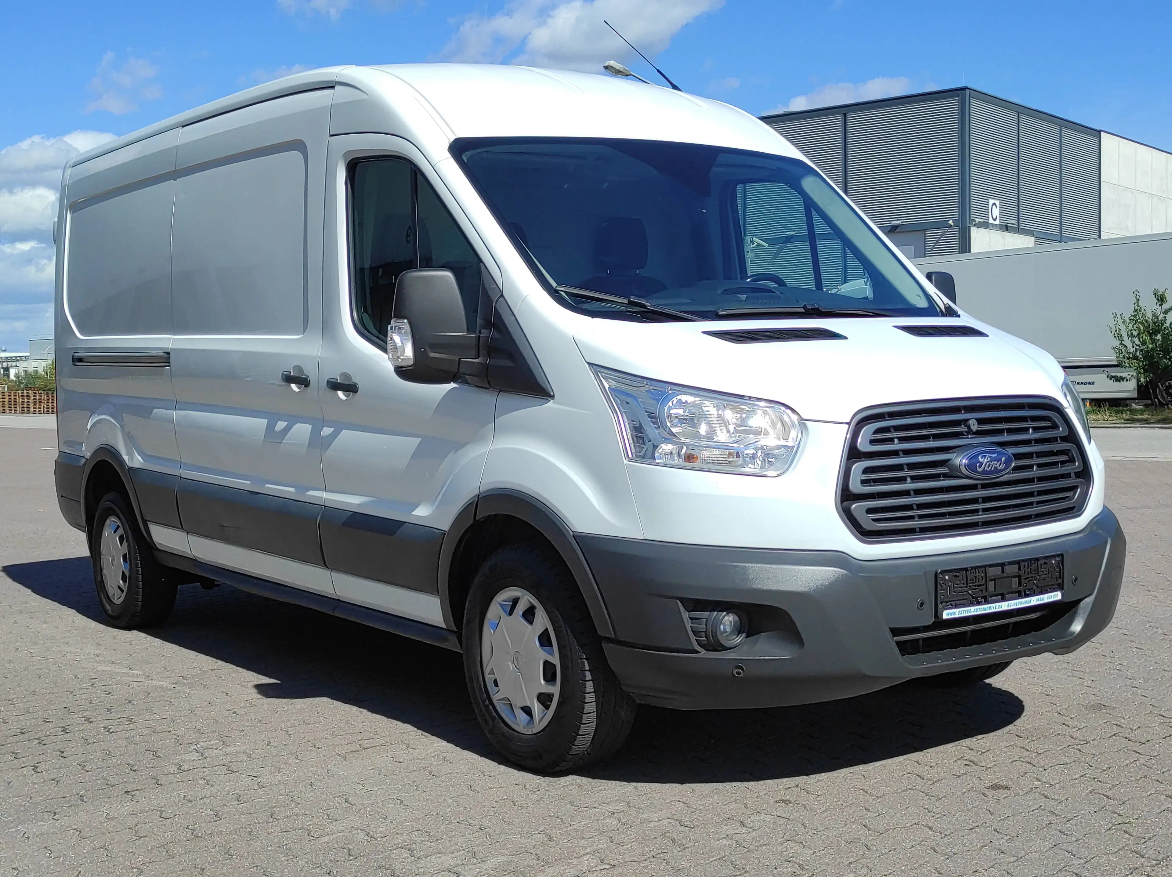 Ford Transit 2.0 KLIMA EURO-6 TEMP BC AHK 330 L3 Trend ALLWETTER PDCv+h ESP 6-GANG RADIO-USB — photo 4