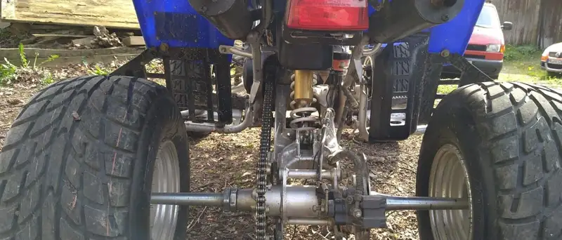 Yamaha YFZ 350 - foto 6