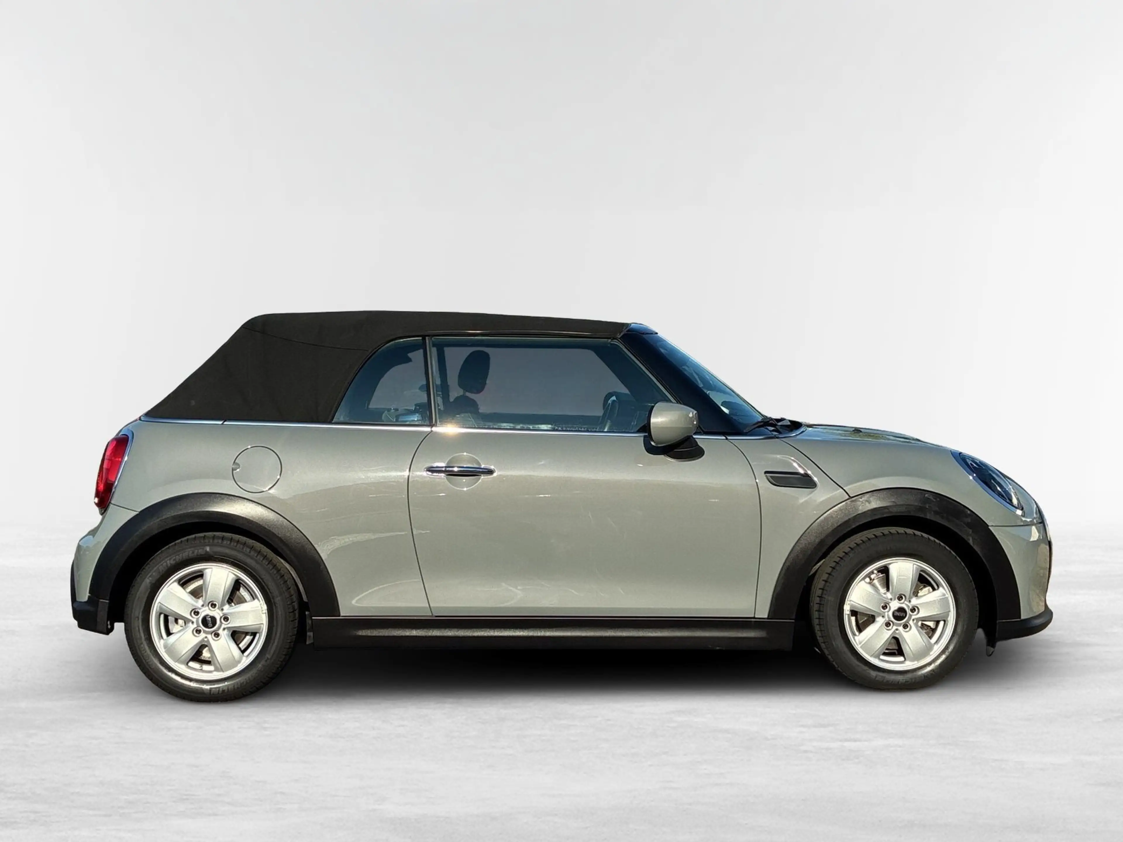 MINI Cooper Cabrio *NAVI.LM.PDC.LED-SW* — photo 10