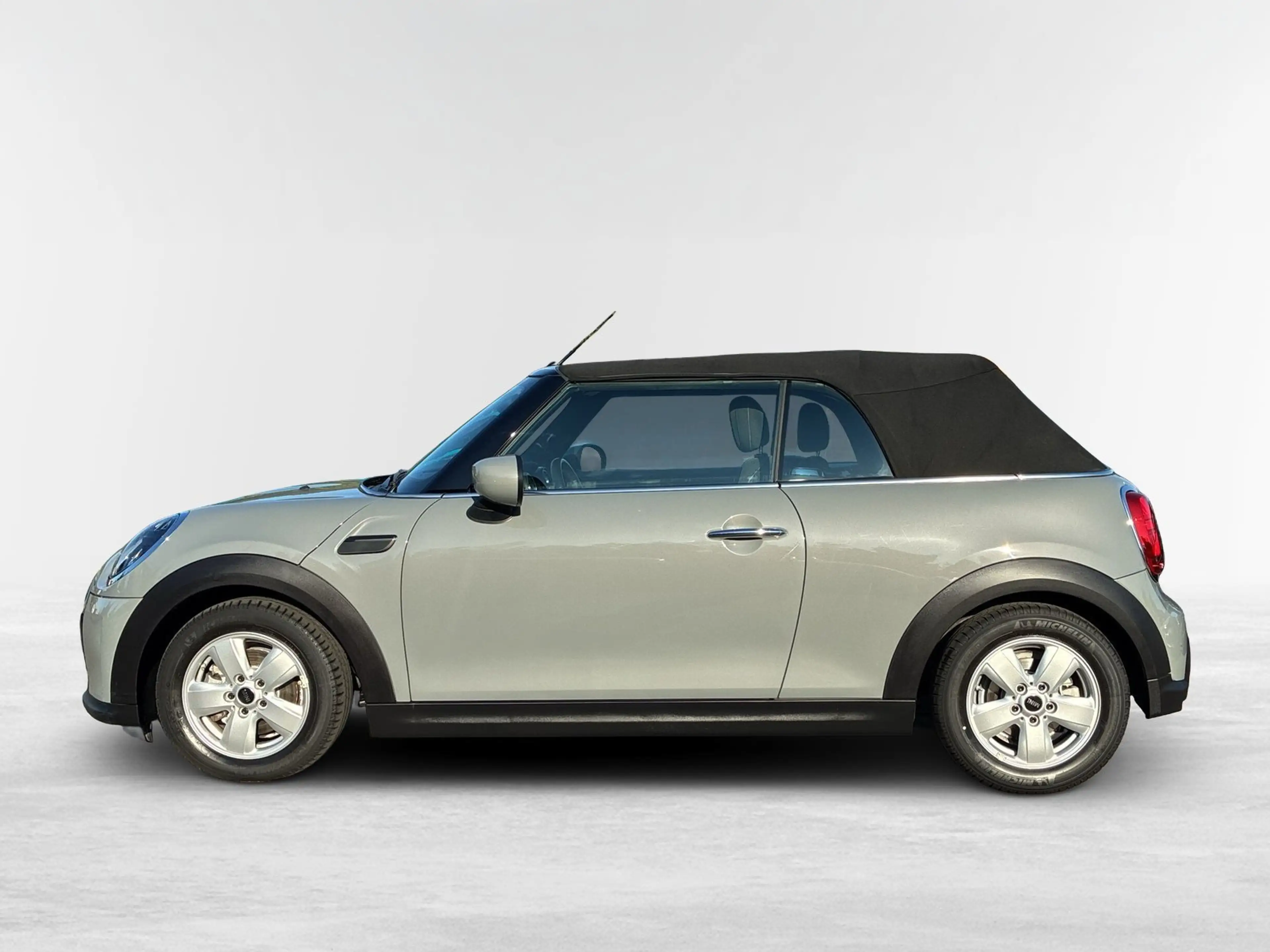 MINI Cooper Cabrio *NAVI.LM.PDC.LED-SW* — photo 5