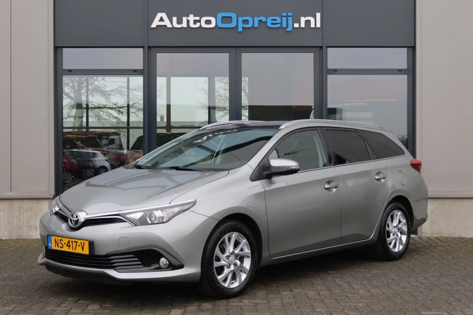 Toyota Auris Touring Sports 1.2T TrendNAVI, Camera, Panoramadak Gris - 1