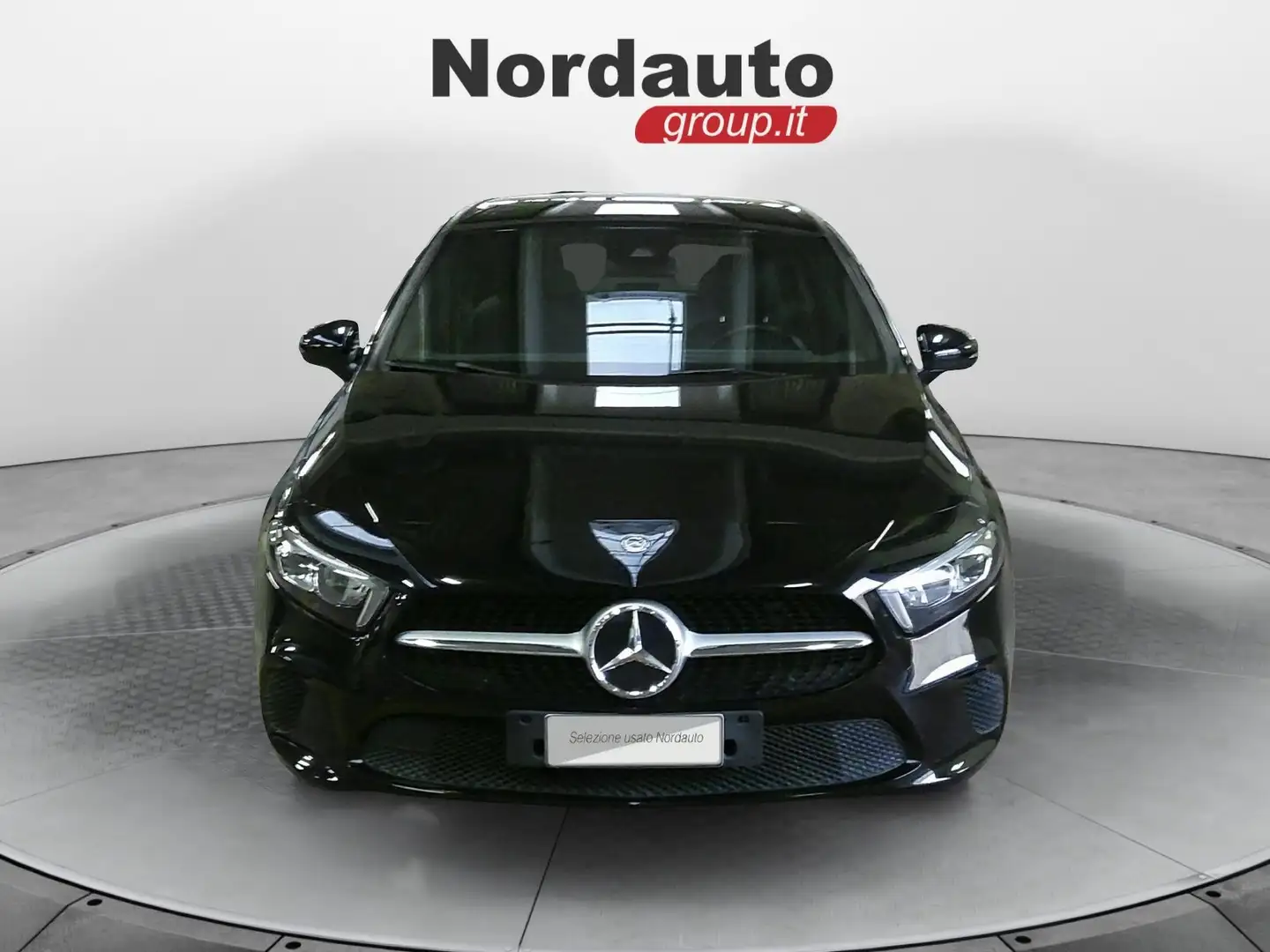 Mercedes-Benz A 180 A 180 d Automatic Sport Grigio - 2