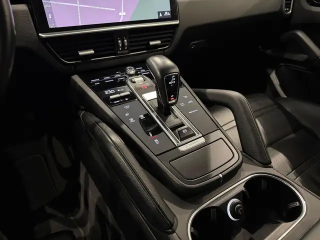 Porsche Cayenne E-Hybrid OPF**HEAD-UP**ACC**RFK**LH**SHZ** Ansicht 30