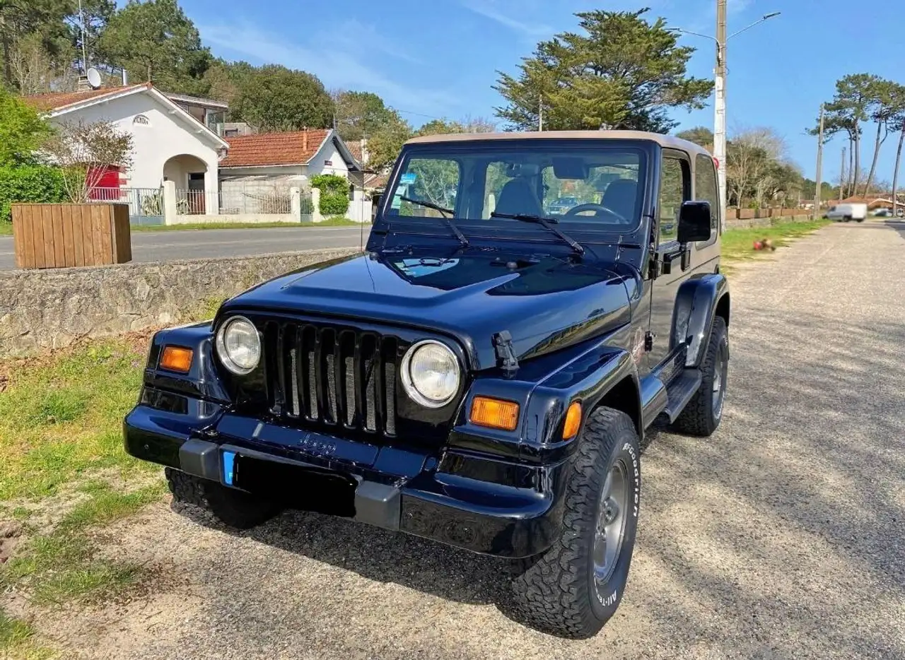 Jeep Wrangler 4.0, foto 1