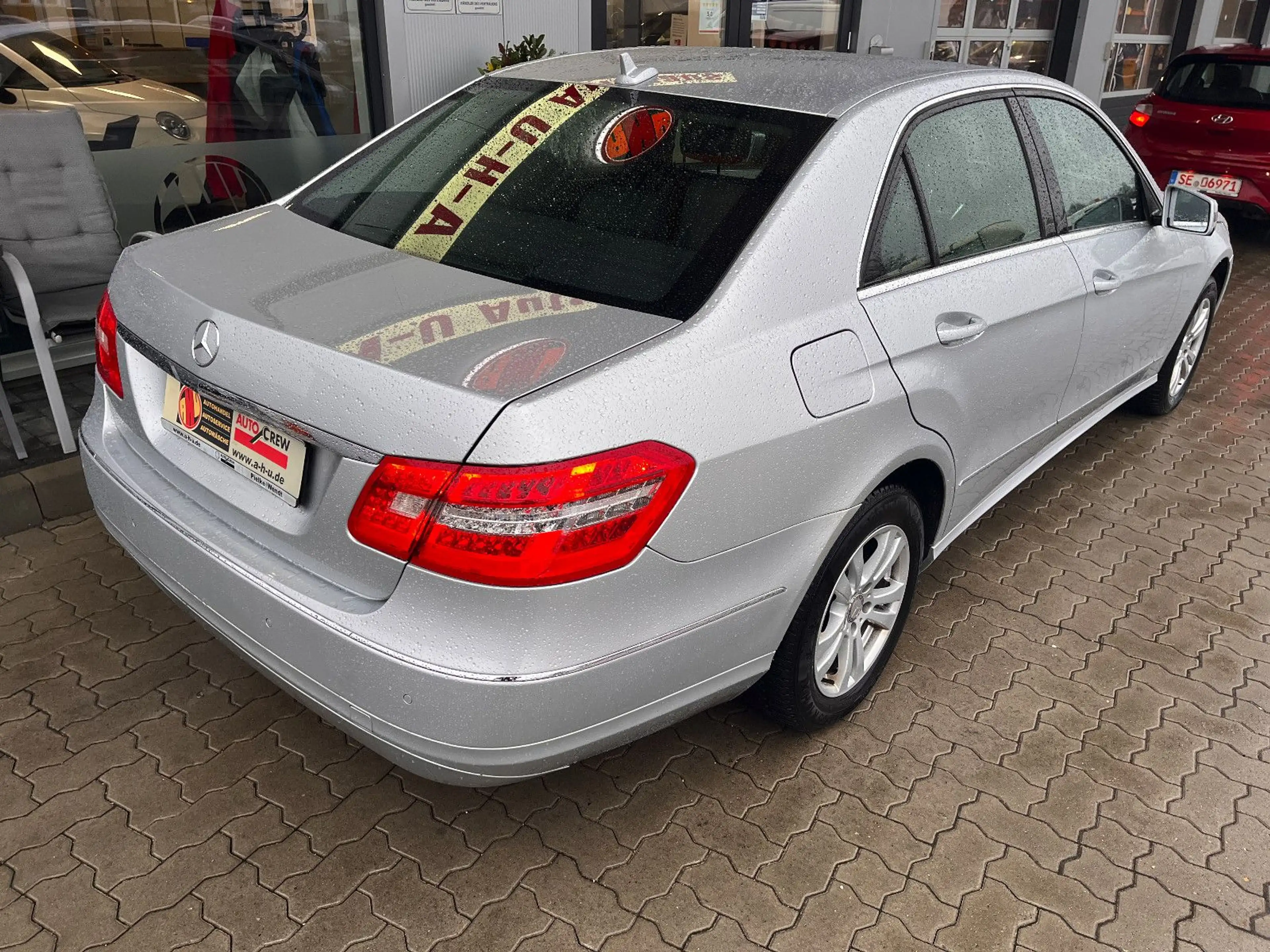 Mercedes-Benz E 220 Limousine CDI BlueEfficiency Elegance — photo 7