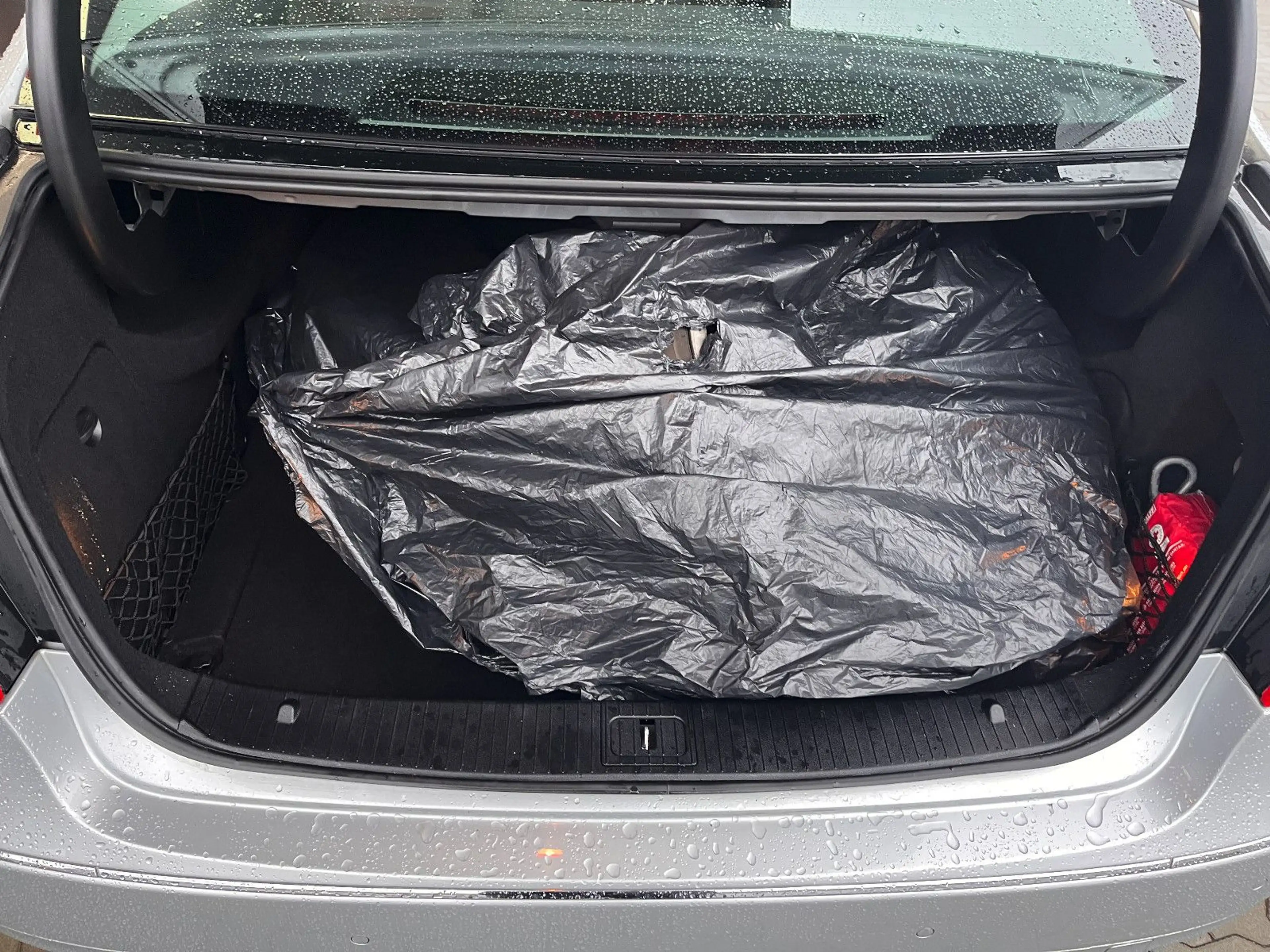 Mercedes-Benz E 220 Limousine CDI BlueEfficiency Elegance — photo 10