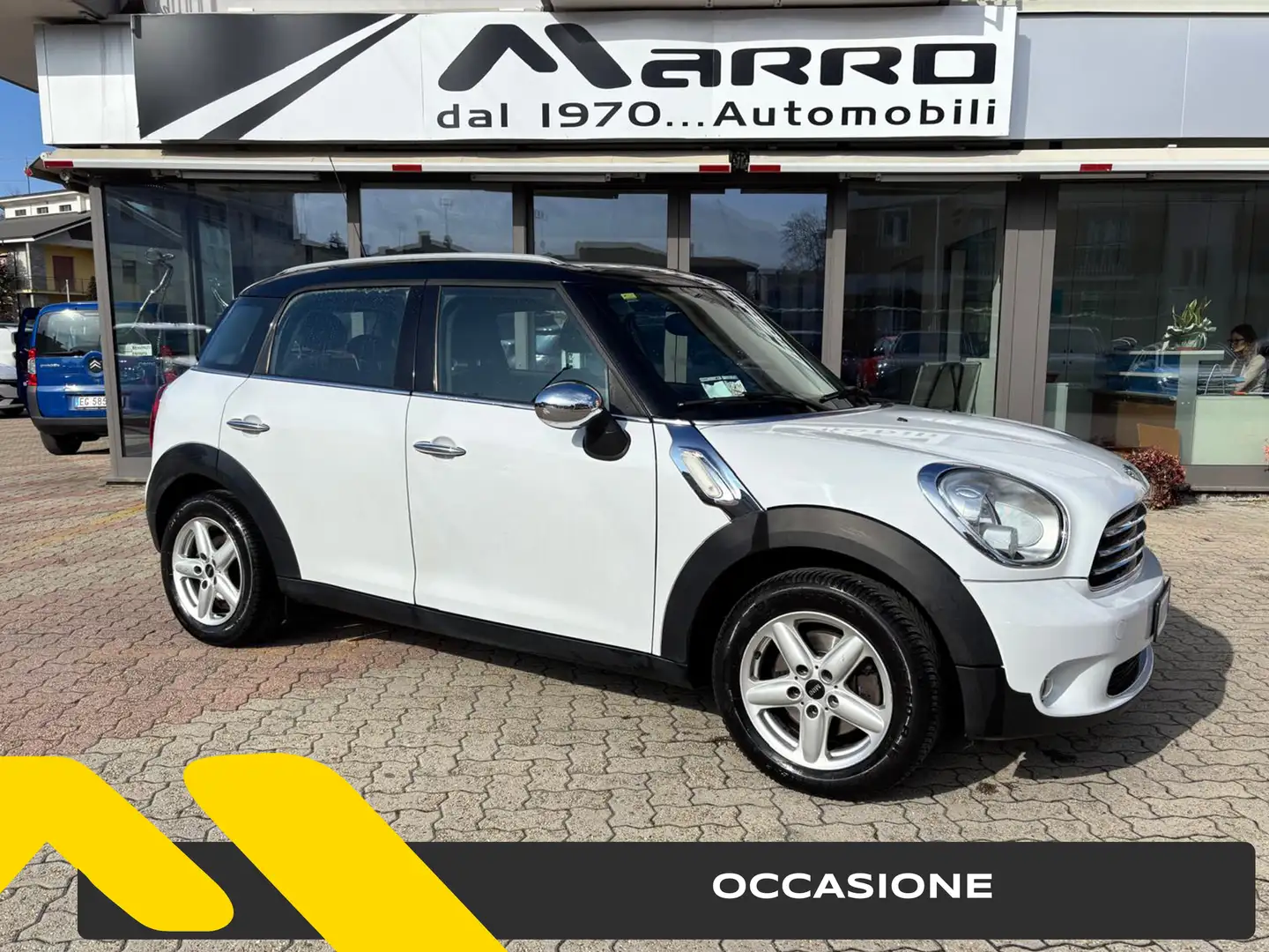 MINI One Countryman Weiß - 1