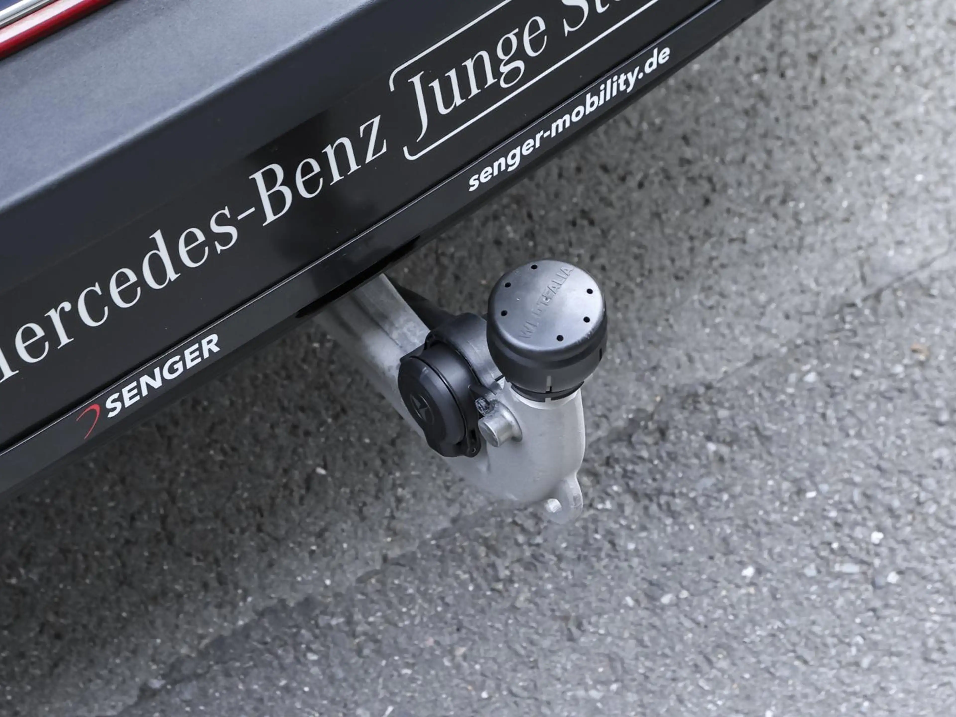 Mercedes-Benz EQA 250 + AMG Night Burmester Panorama 360°K. AHK — photo 13
