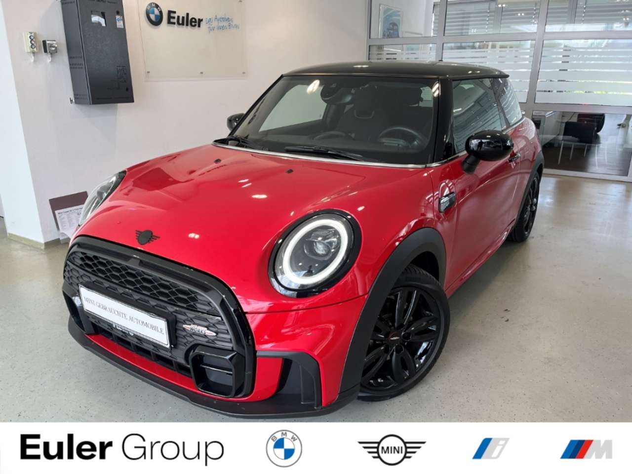 MINI Cooper 2024 — 3-Türer JCW-Trim LED PDC SHZ Lenkradhzg. 2-Zonen-K