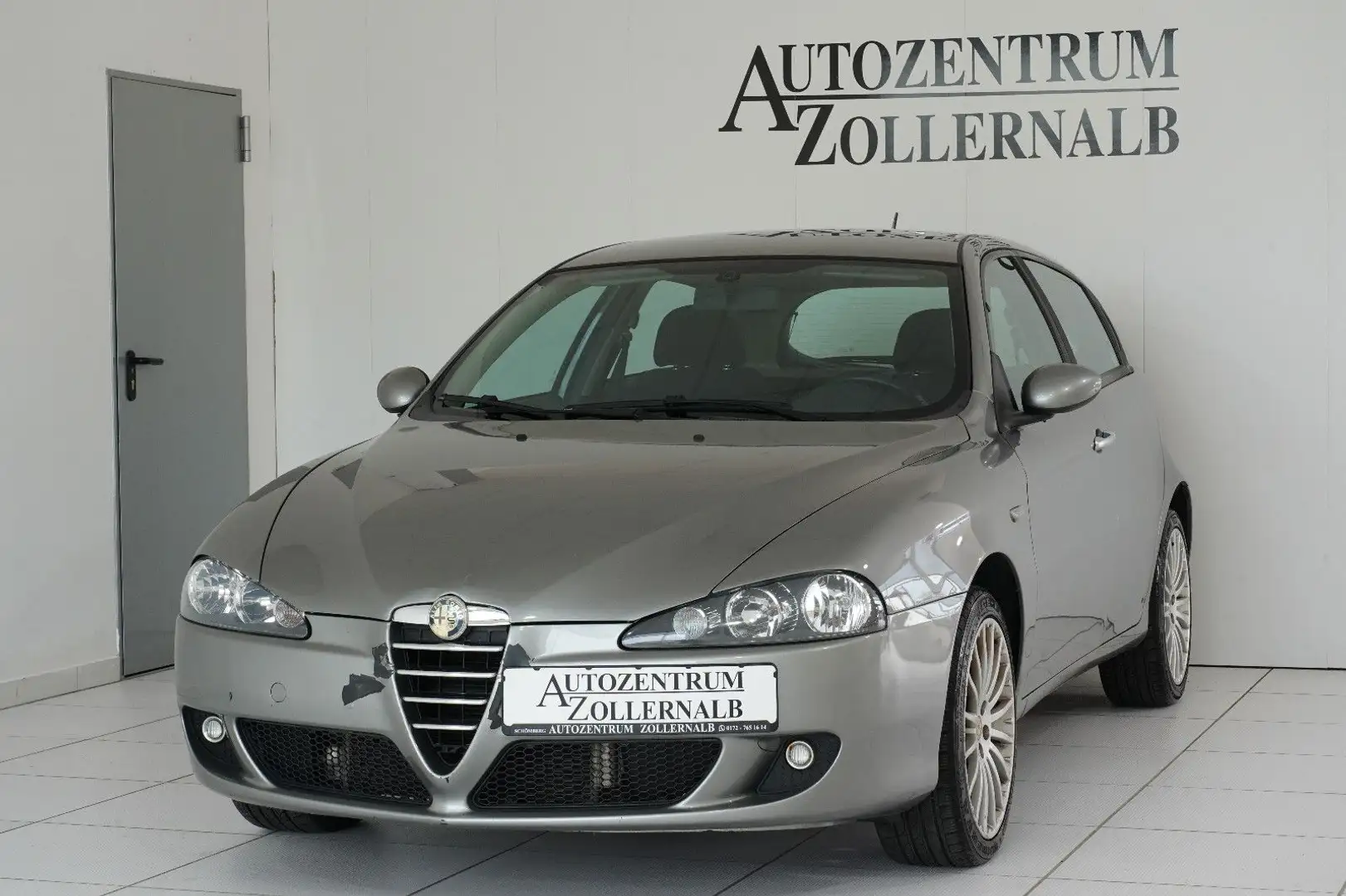 Alfa Romeo 147 1.6 16V TS Progression *TÜV NEU*KLIMA* Grey - 2