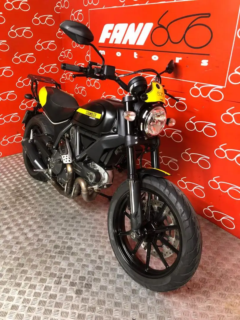 Ducati Scrambler 800 Nero - 2