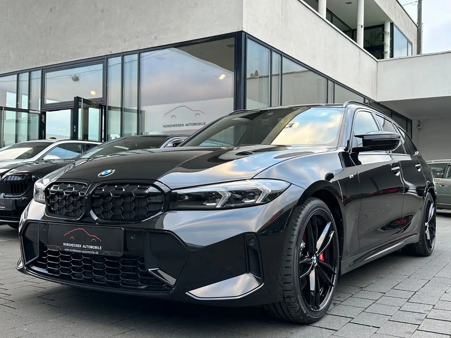 BMW M340 d xDrive Touring M Sport Pro | Panorama Noir - 1