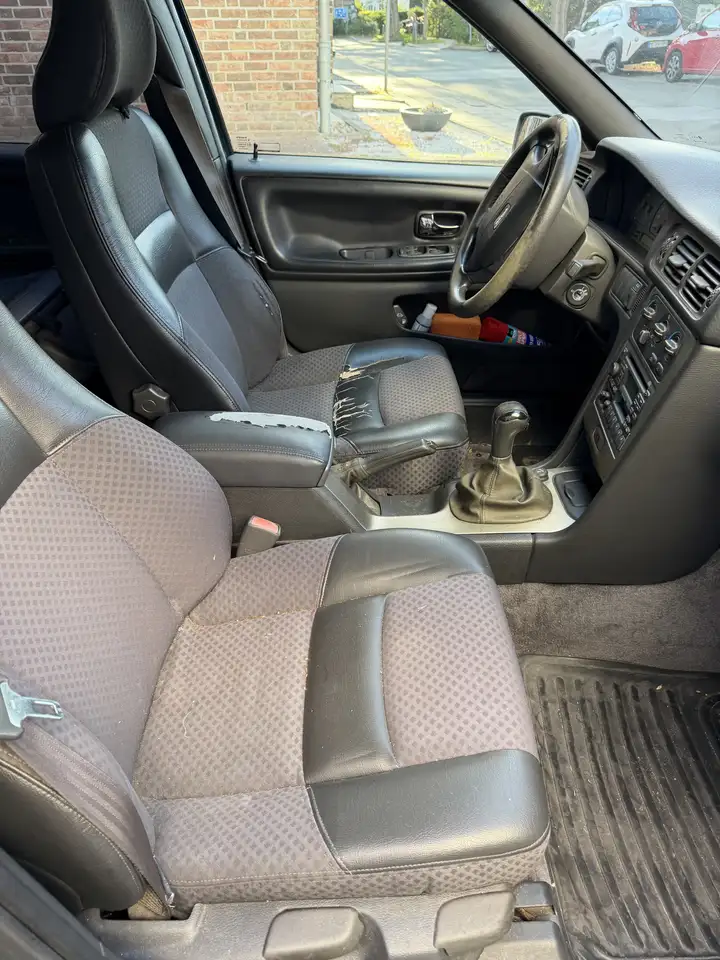 Volvo V70 2.5, foto 5