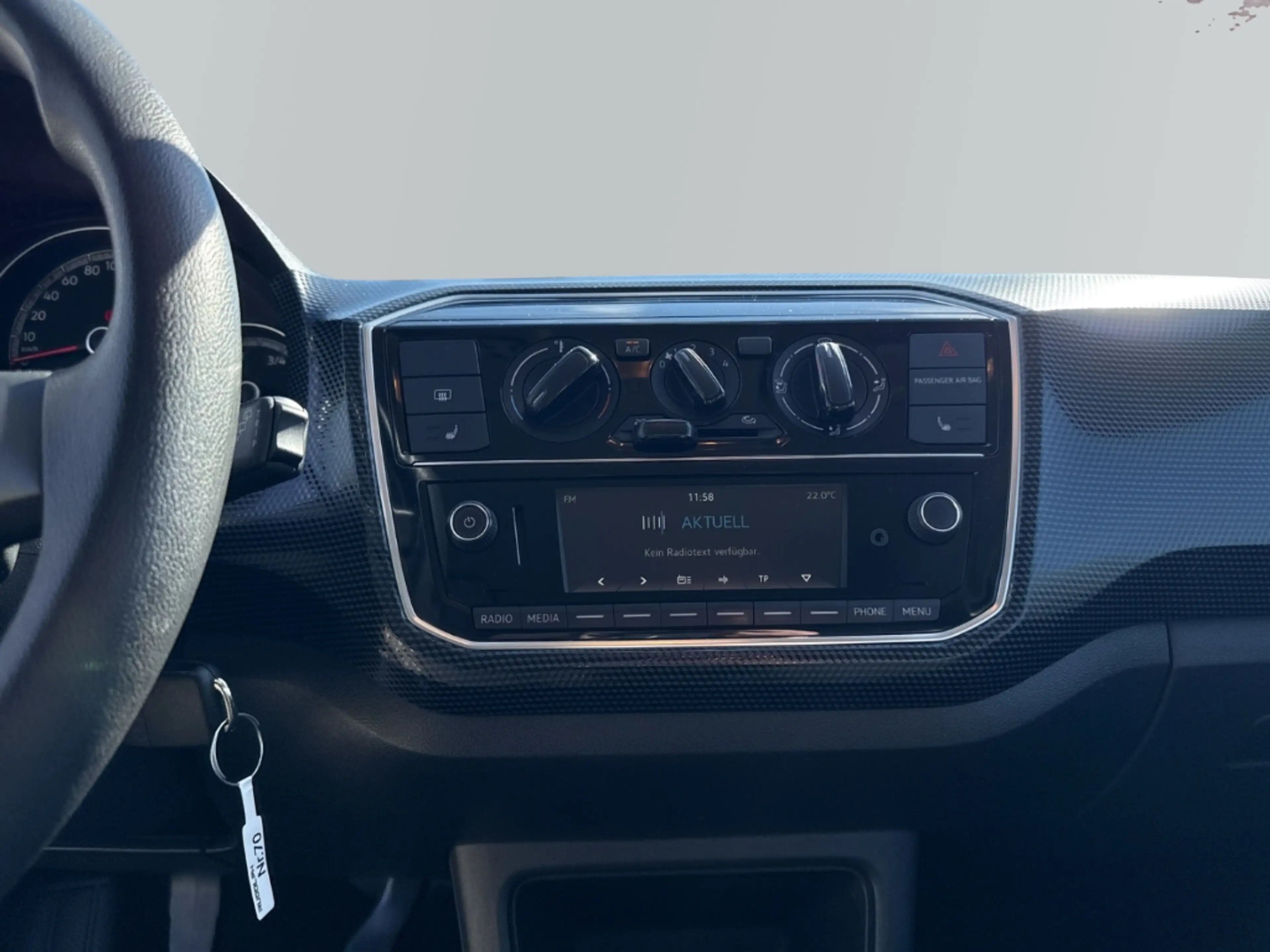 Volkswagen up! move 1.0 5-Gang BT SHZ Klima Spieg. beheizbar LED- — photo 13