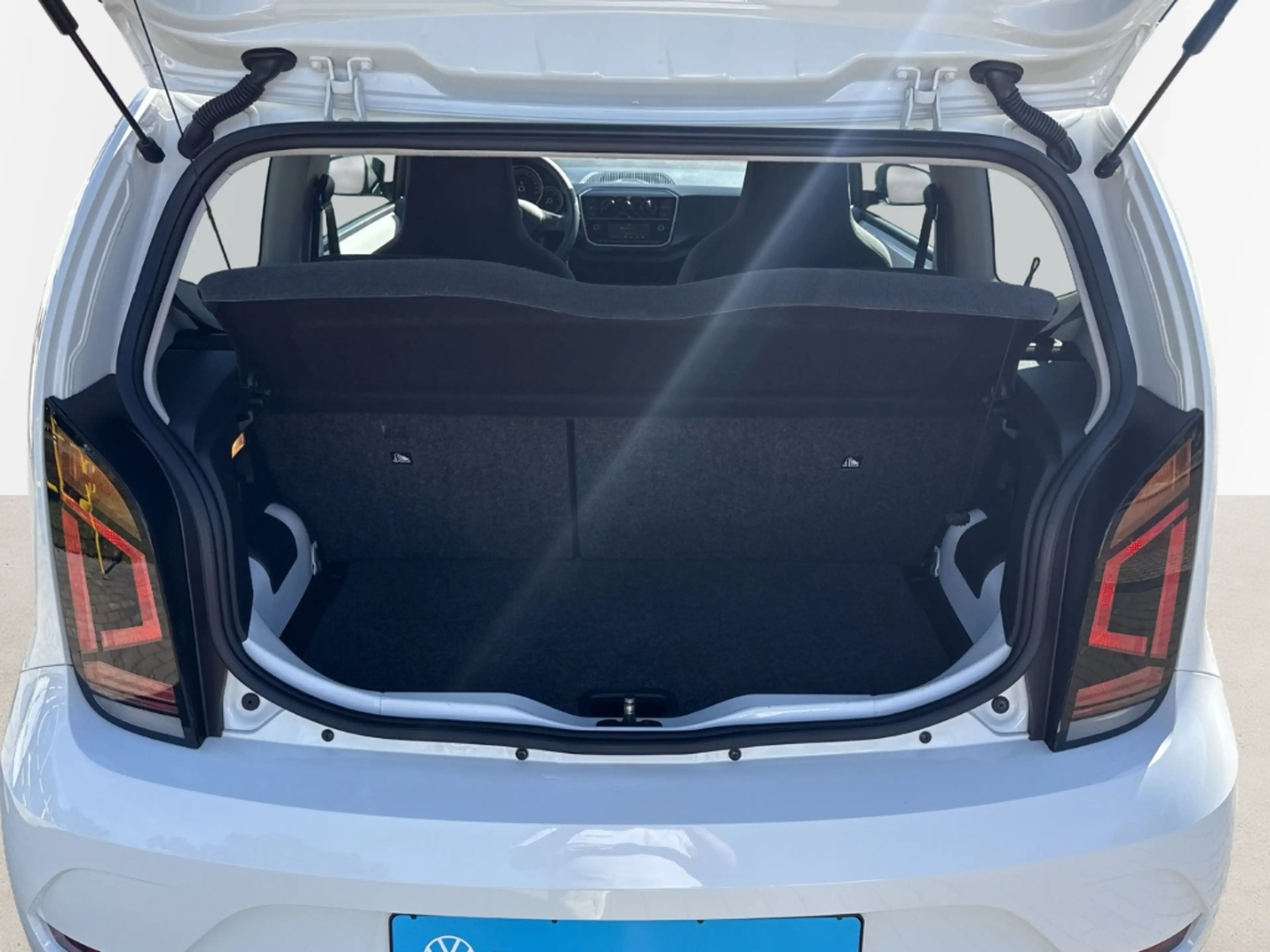 Volkswagen up! move 1.0 5-Gang BT SHZ Klima Spieg. beheizbar LED- — photo 10
