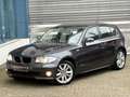 BMW 120 d AUTOMATIK*NAVI*XENON*PDC*MFL*E-PAKET*1HD* Grau - thumbnail 2