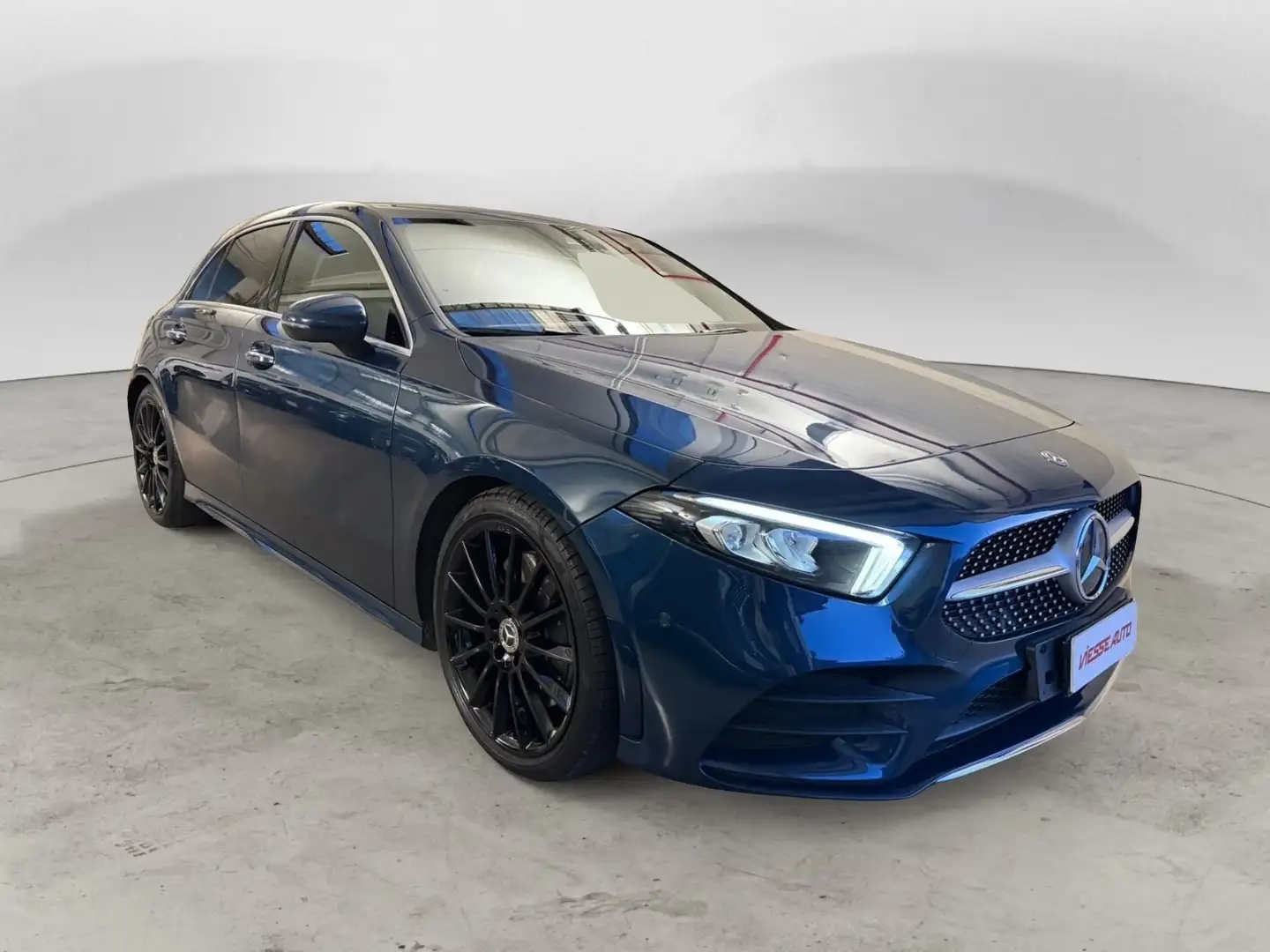 Mercedes-Benz A 250 Premium 4matic Edition 1 Bleu - 2