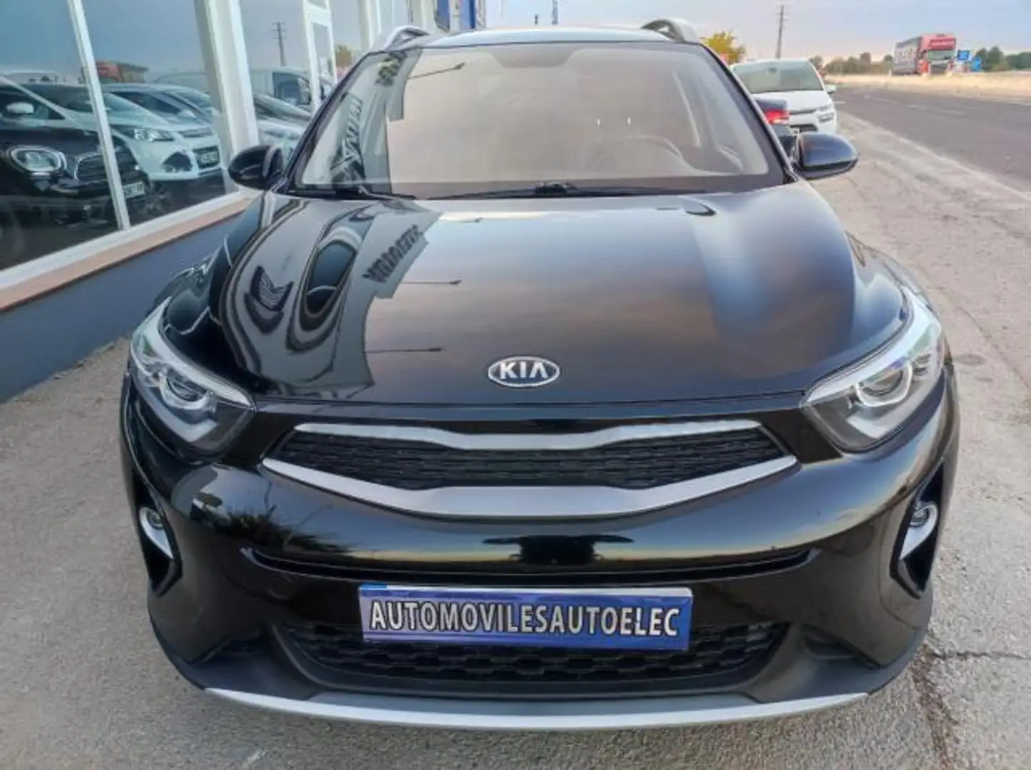 Kia Stonic 1.2 CVVT Eco-Dynamic Concept 84 Noir - 2