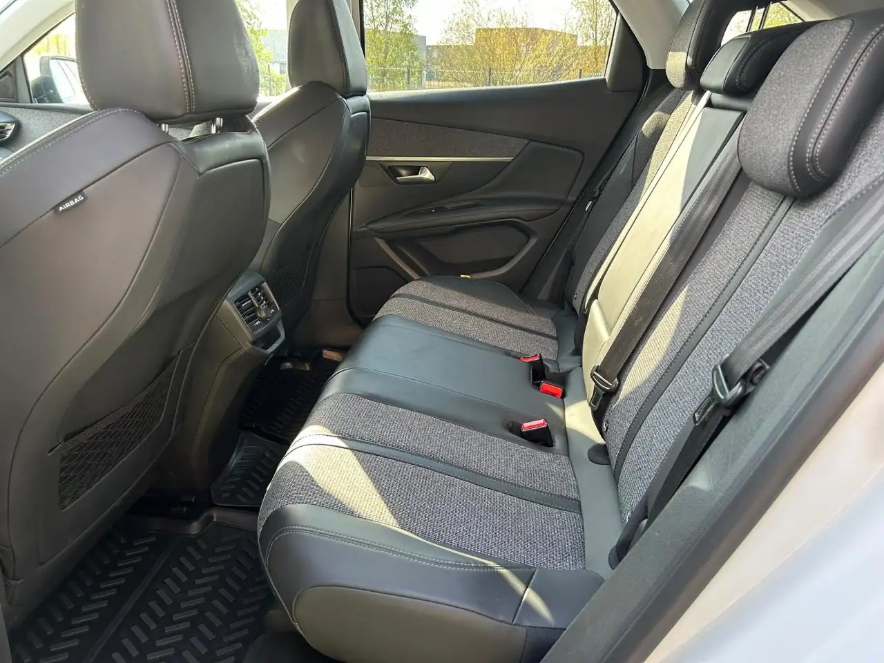 Peugeot 3008 3008 — photo 25