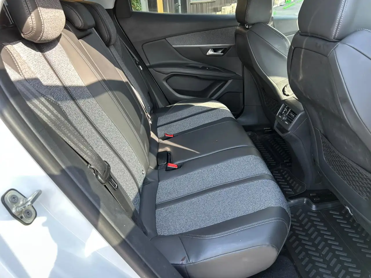 Peugeot 3008 3008 — photo 27