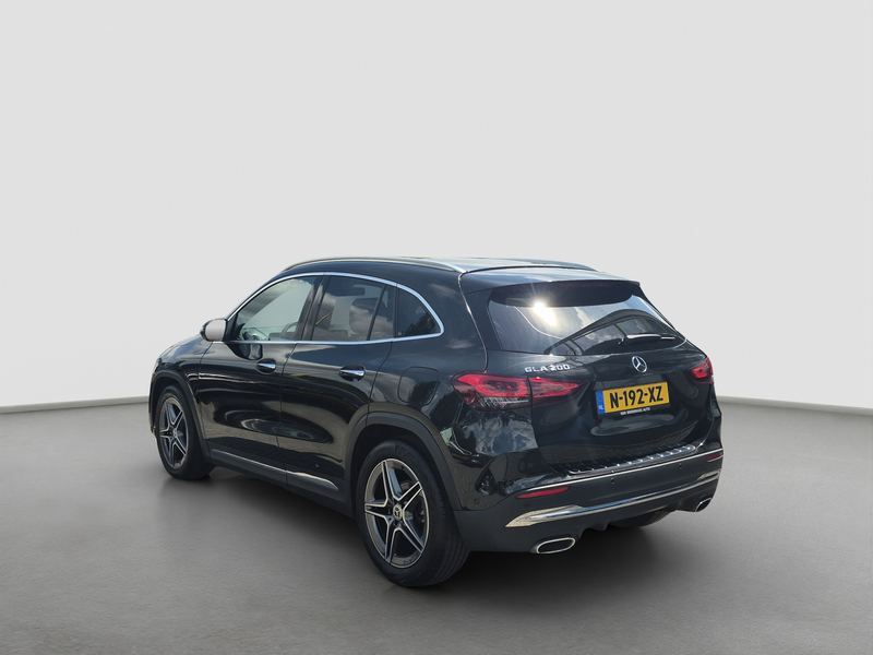 Mercedes-Benz GLA 200 Business Solution AMG | Elektrische inklapbare tre — photo 3