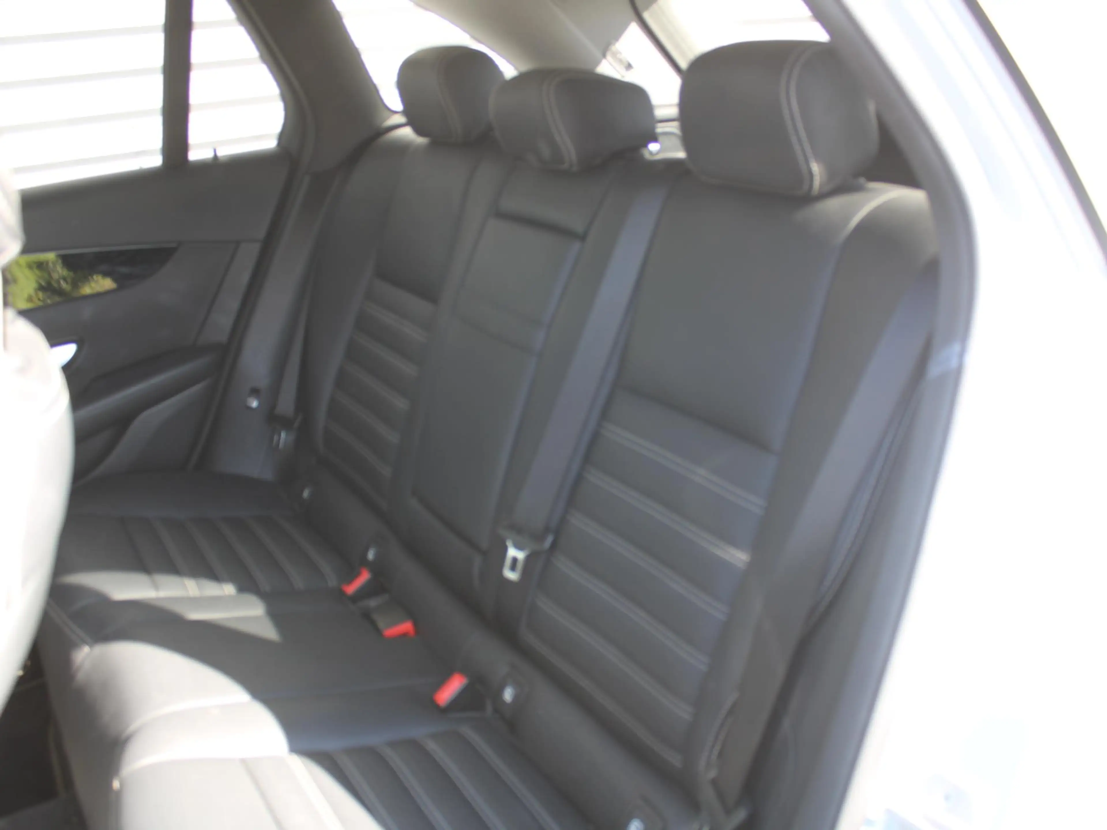 Mercedes-Benz GLC 250 4MATIC Premium Plus | Navi | Camera | Leder | Dode — photo 26