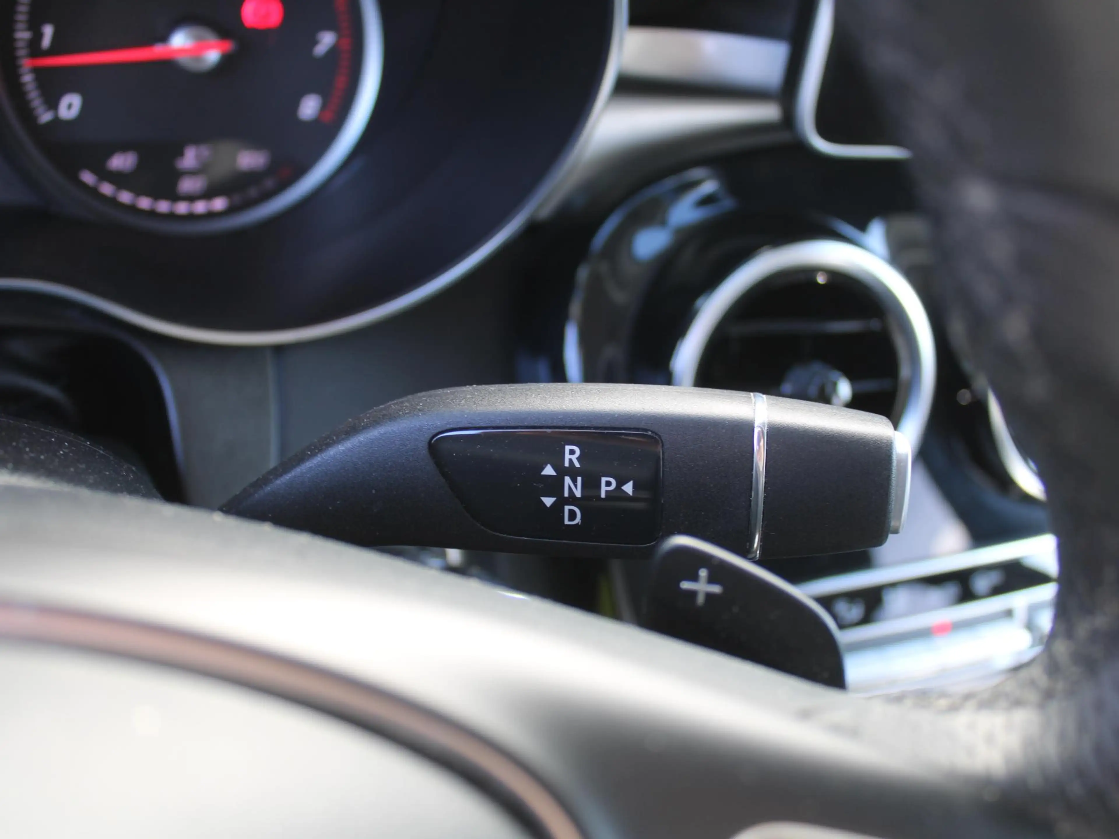 Mercedes-Benz GLC 250 4MATIC Premium Plus | Navi | Camera | Leder | Dode — photo 15