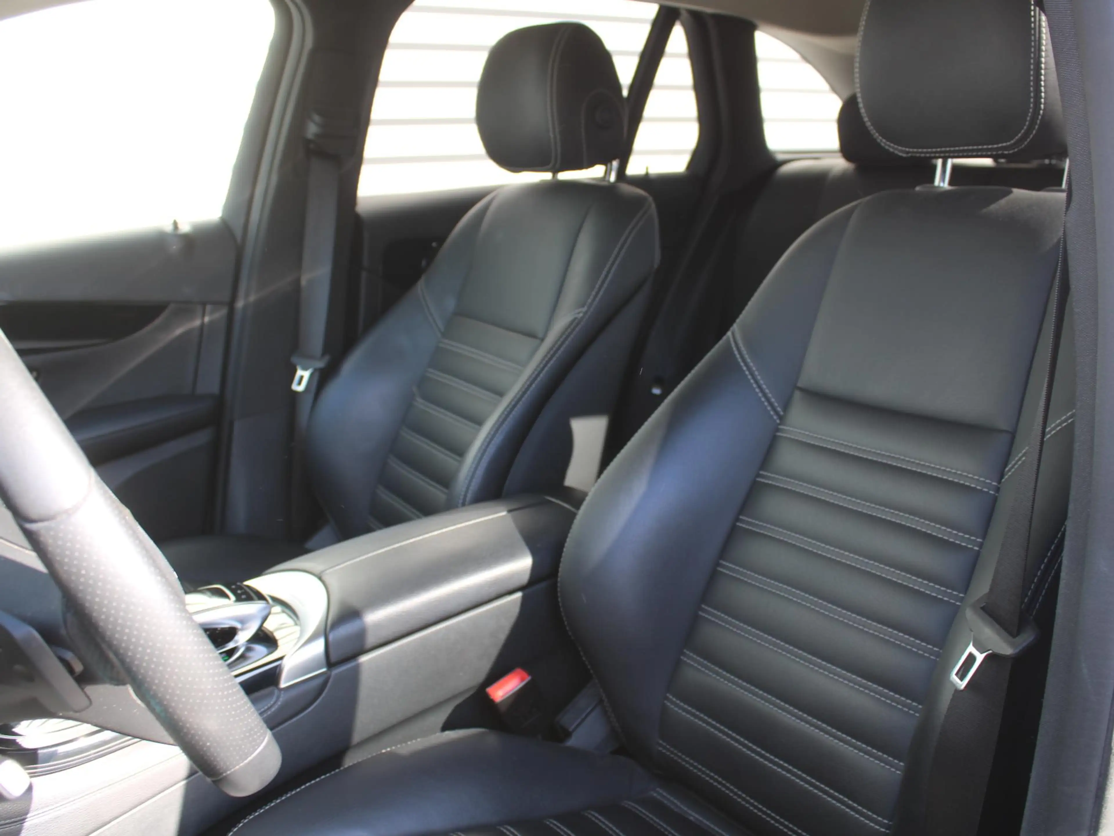 Mercedes-Benz GLC 250 4MATIC Premium Plus | Navi | Camera | Leder | Dode — photo 25