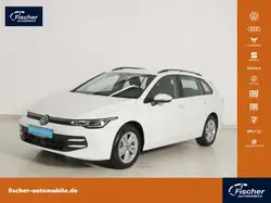 Volkswagen Golf 1.5 TSI Life 6 Gg. NAV/LED/AHK/RFK