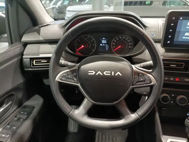 Dacia Sandero view 10