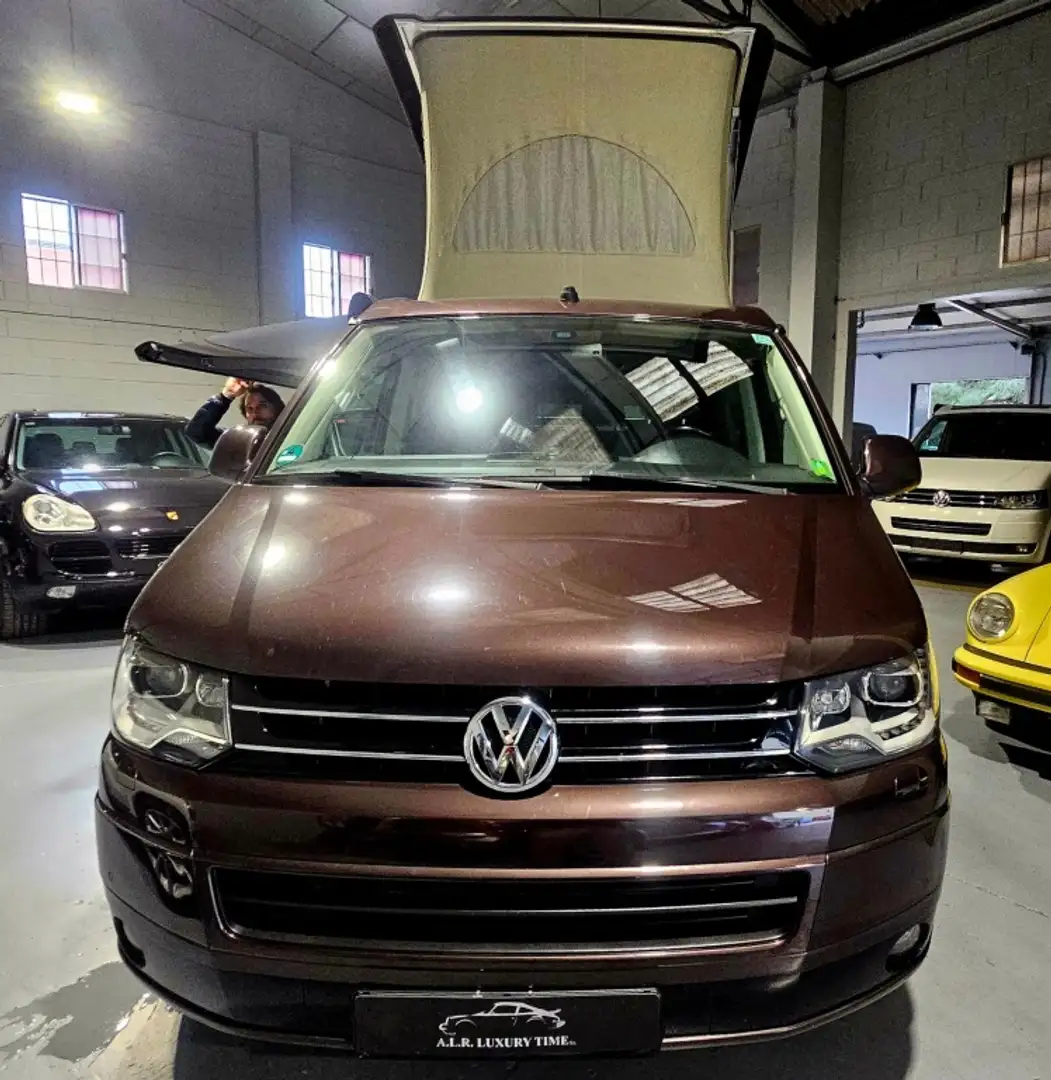 Volkswagen T5 California 2.0TDI BMT Comfortline Ed. Corto 4M DSG 180 Коричневий - 2