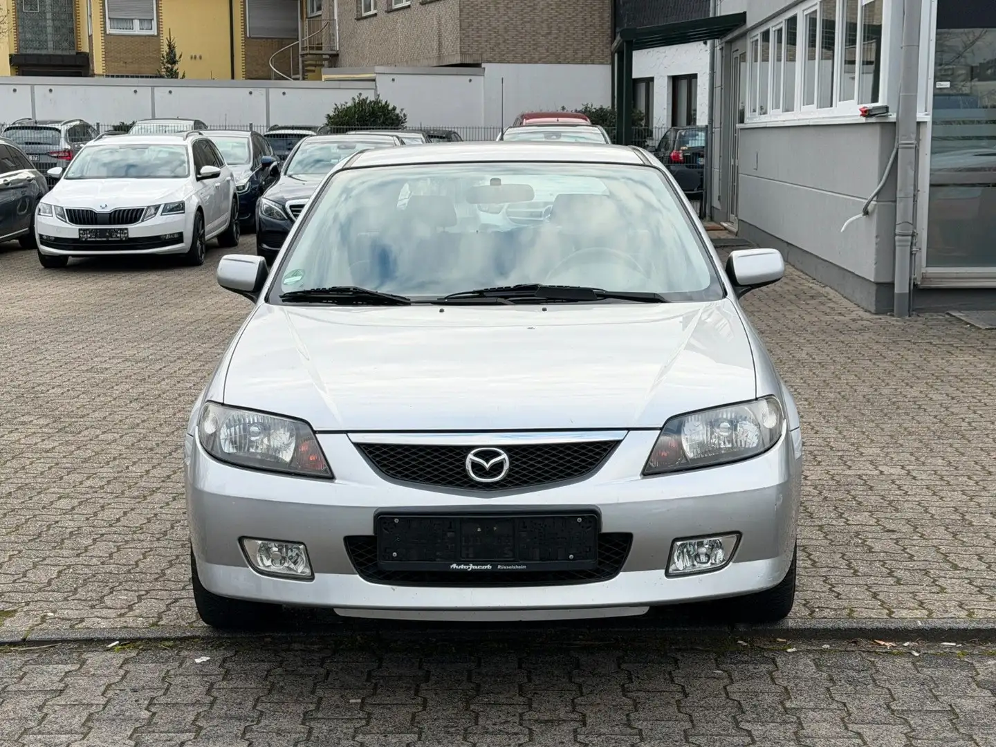 Mazda 323 F 1.6 Comfort*Klima*Tüv Neu* Silber - 2