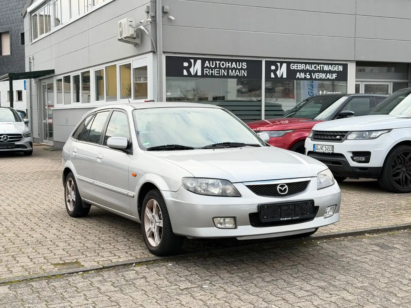 Mazda 323 F 1.6 Comfort*Klima*Tüv Neu* Silber - 1