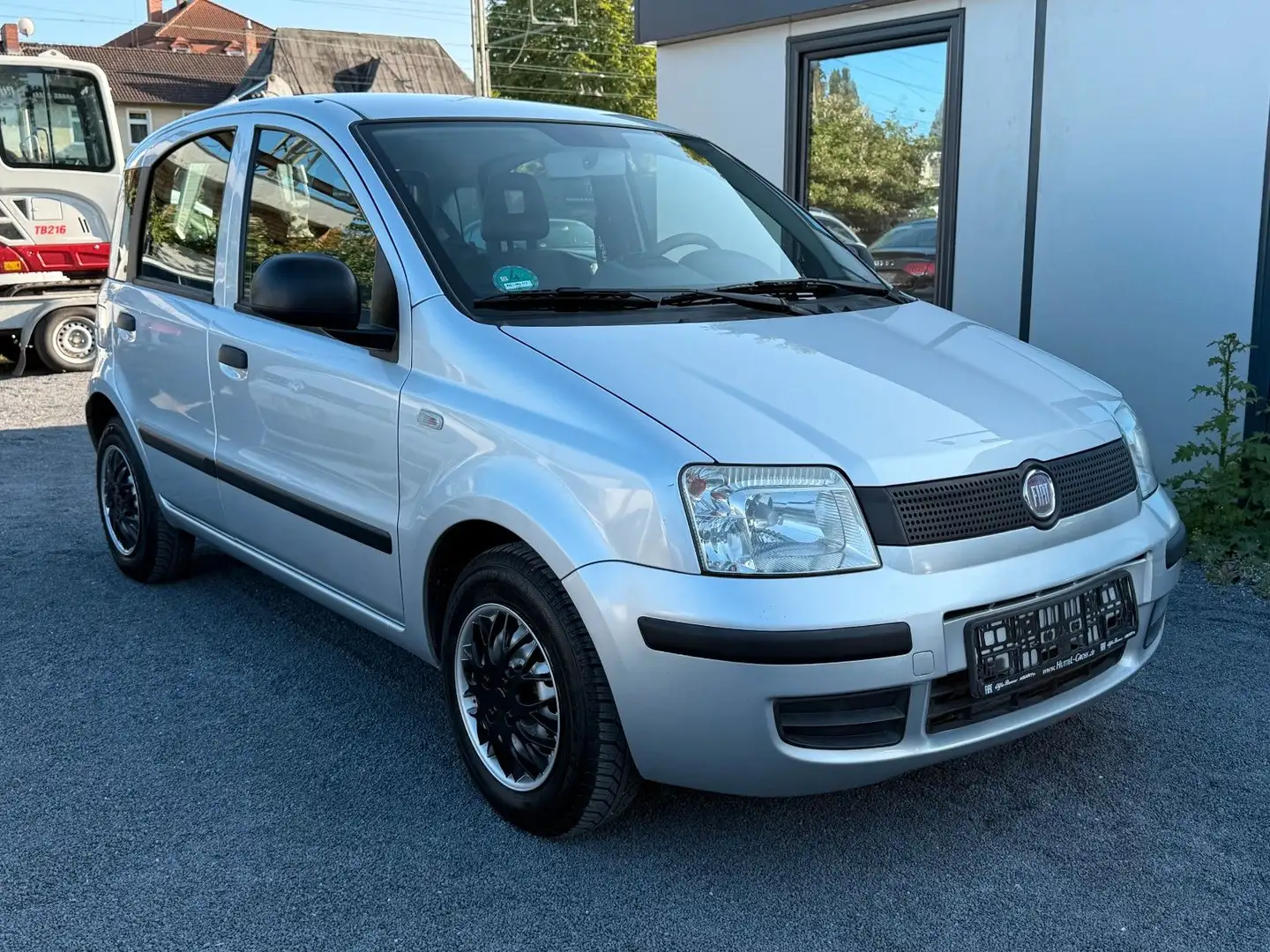 Fiat Panda PANDA 1.2 8V  / 2 HAND / KLIMA /ZAHNRIEMEN NEU / Srebrny - 2