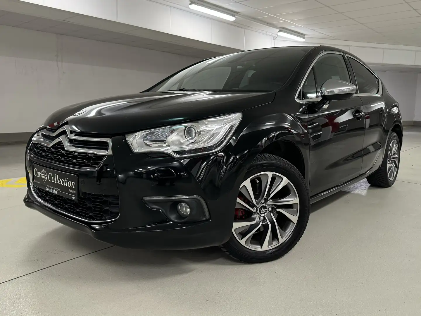 Citroen DS4 2.0 HDI SoChic SHZ*NAVI* MASSAGE* 1.Hand* 59.000KM Noir - 1