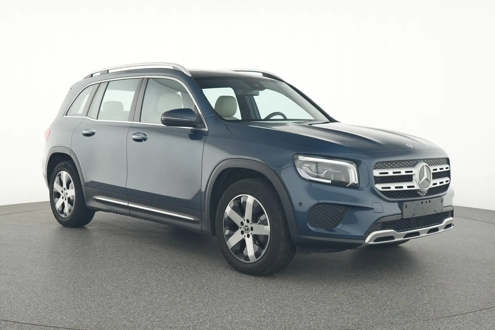 Mercedes-Benz GLB 200 d Progressive Blauw - 2