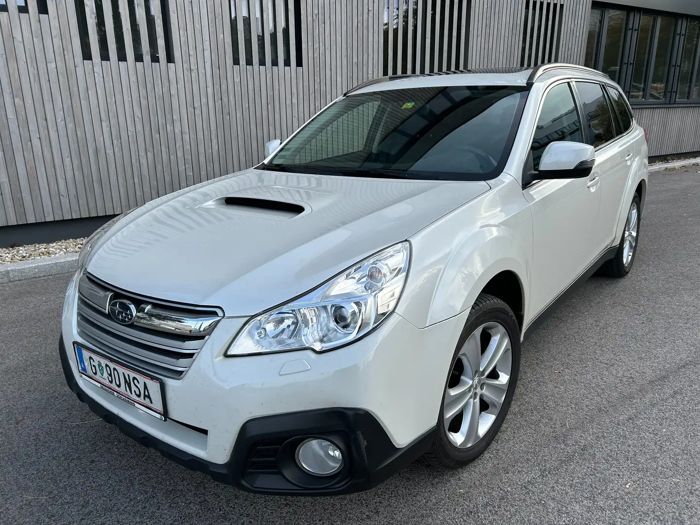 Subaru Legacy Legacy Touring Wagon 2,0 D Comfort AWD Comfort Blanco - 2