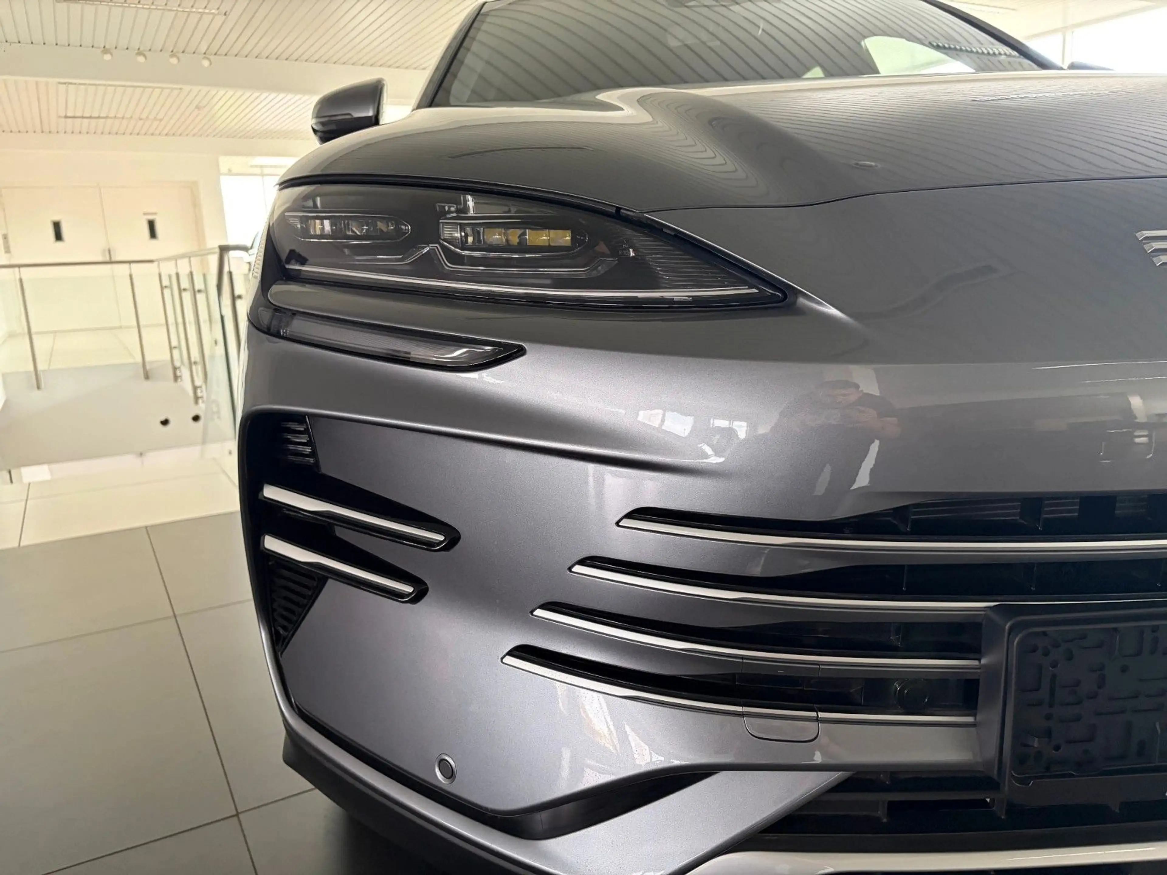 BYD Seal U 1.5 DM-i PHEV 160 kW Boost — photo 5