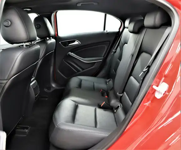 Mercedes-Benz A-Class view 11