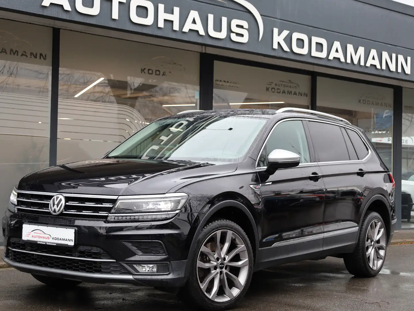Volkswagen Tiguan Allspace Highline 4Motion*ACC*MATRIX*19 Schwarz - 1