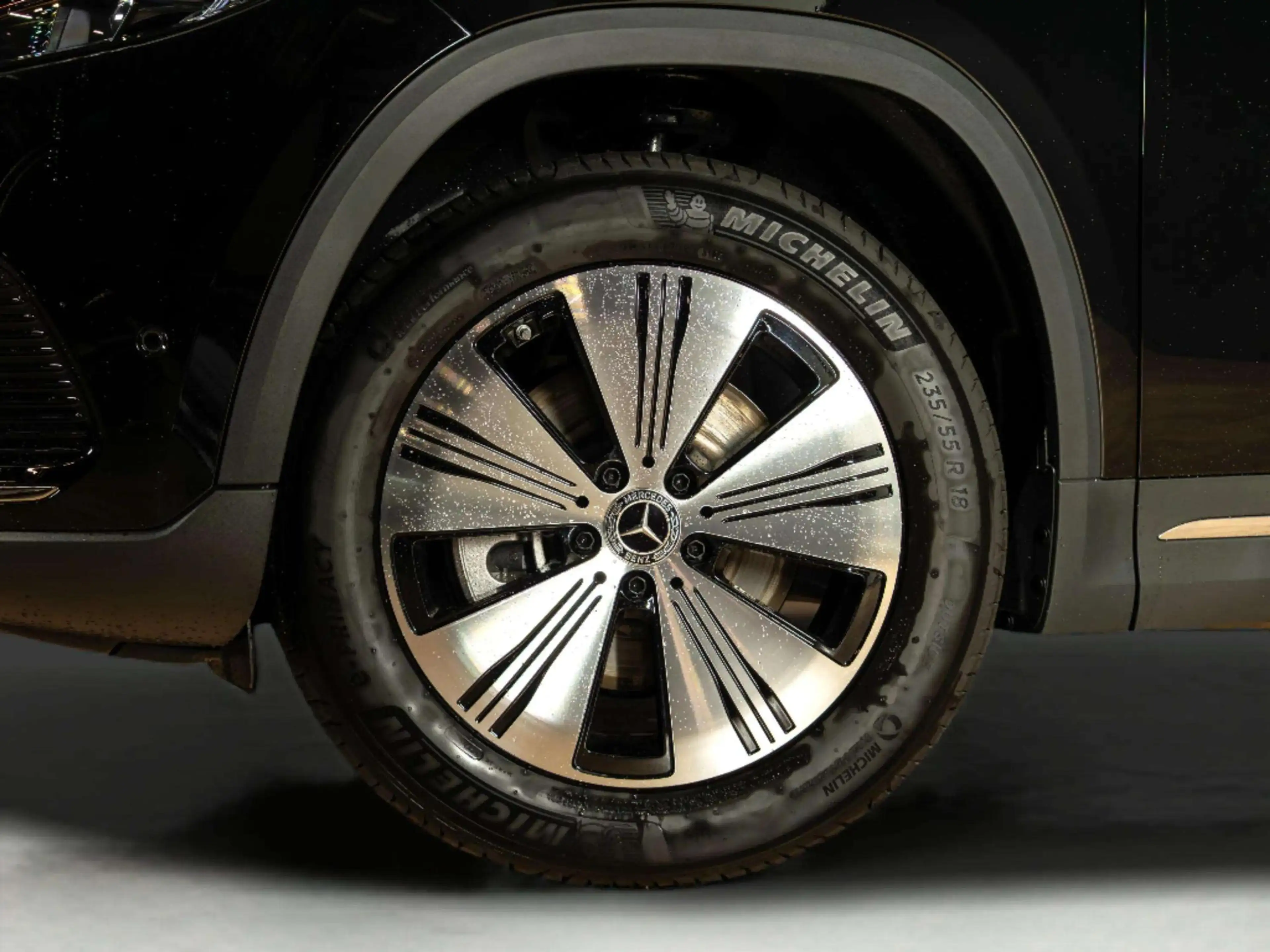 Mercedes-Benz EQA 250 250+ Business Solution 71 kWh Panorama dak — photo 7