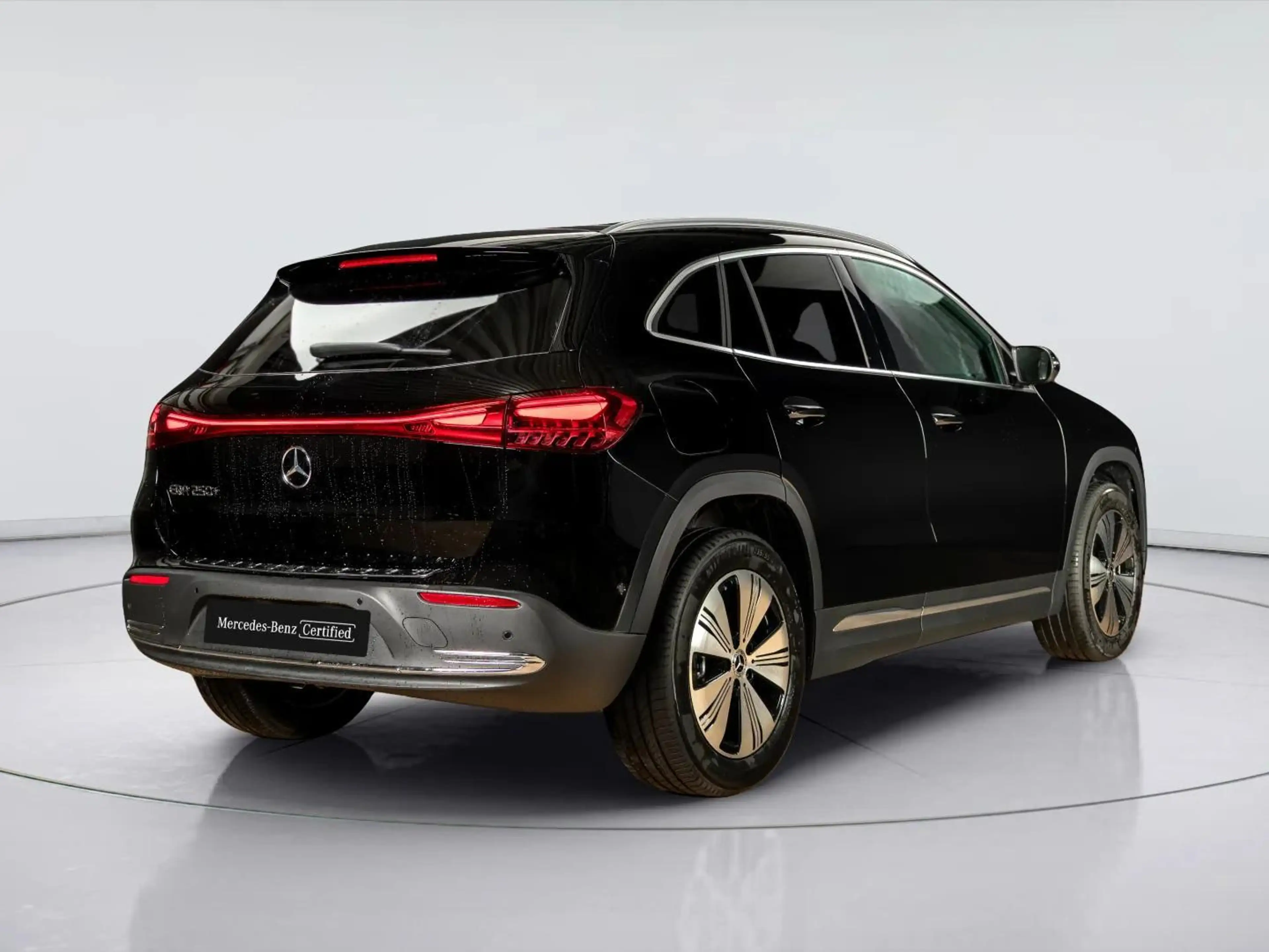 Mercedes-Benz EQA 250 250+ Business Solution 71 kWh Panorama dak — photo 2