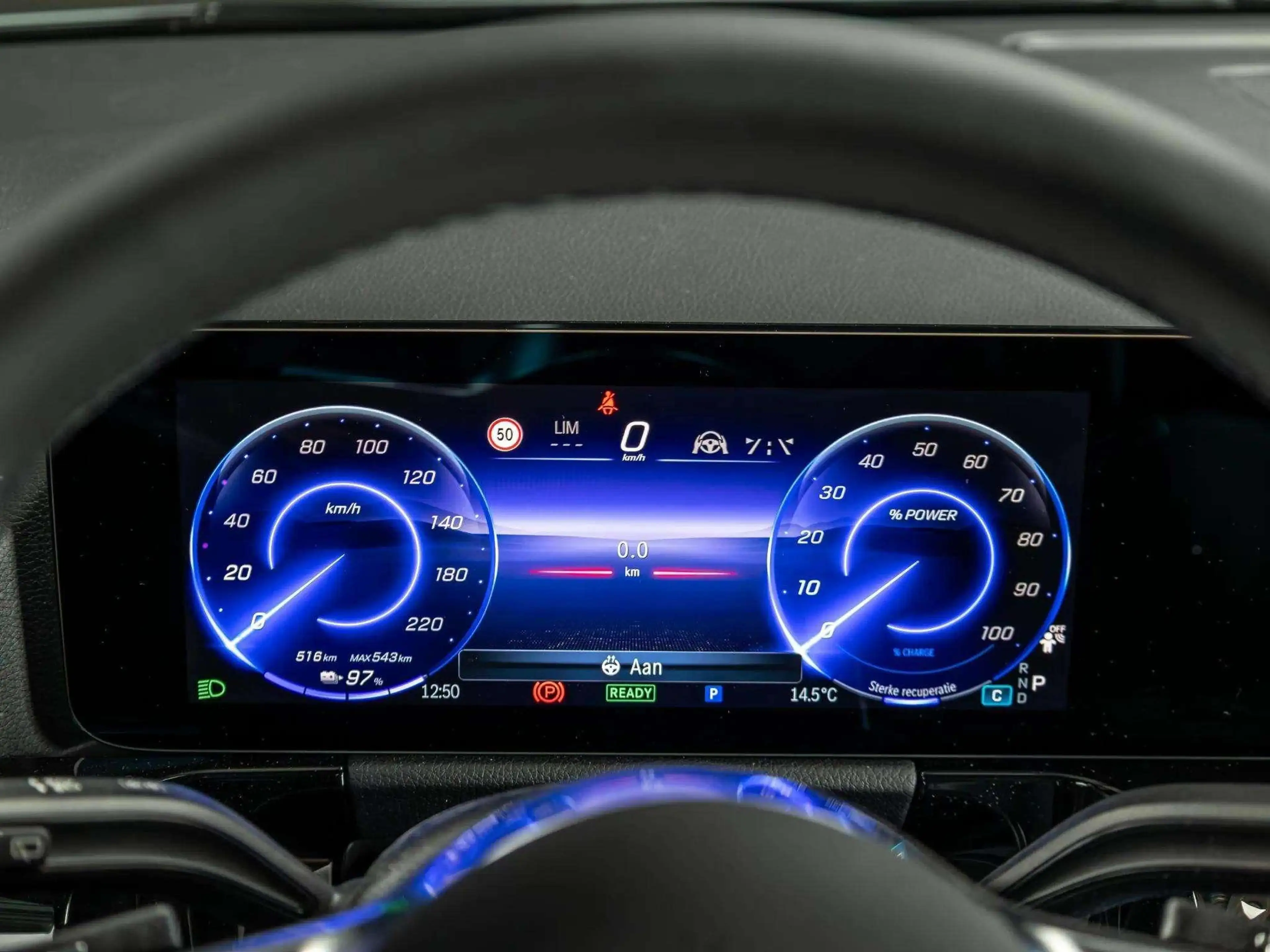 Mercedes-Benz EQA 250 250+ Business Solution 71 kWh Panorama dak — photo 13