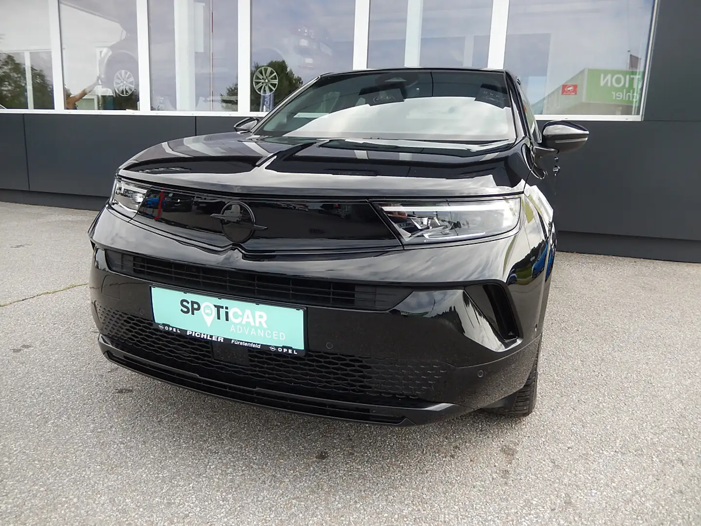 Opel Mokka 1,2 Direct Injection Turbo GS Aut. Schwarz - 1