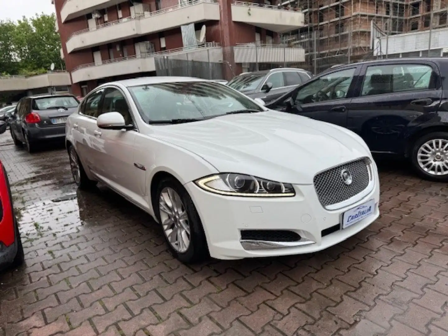 Jaguar XF 2.2 D 190 CV Bianco - 1