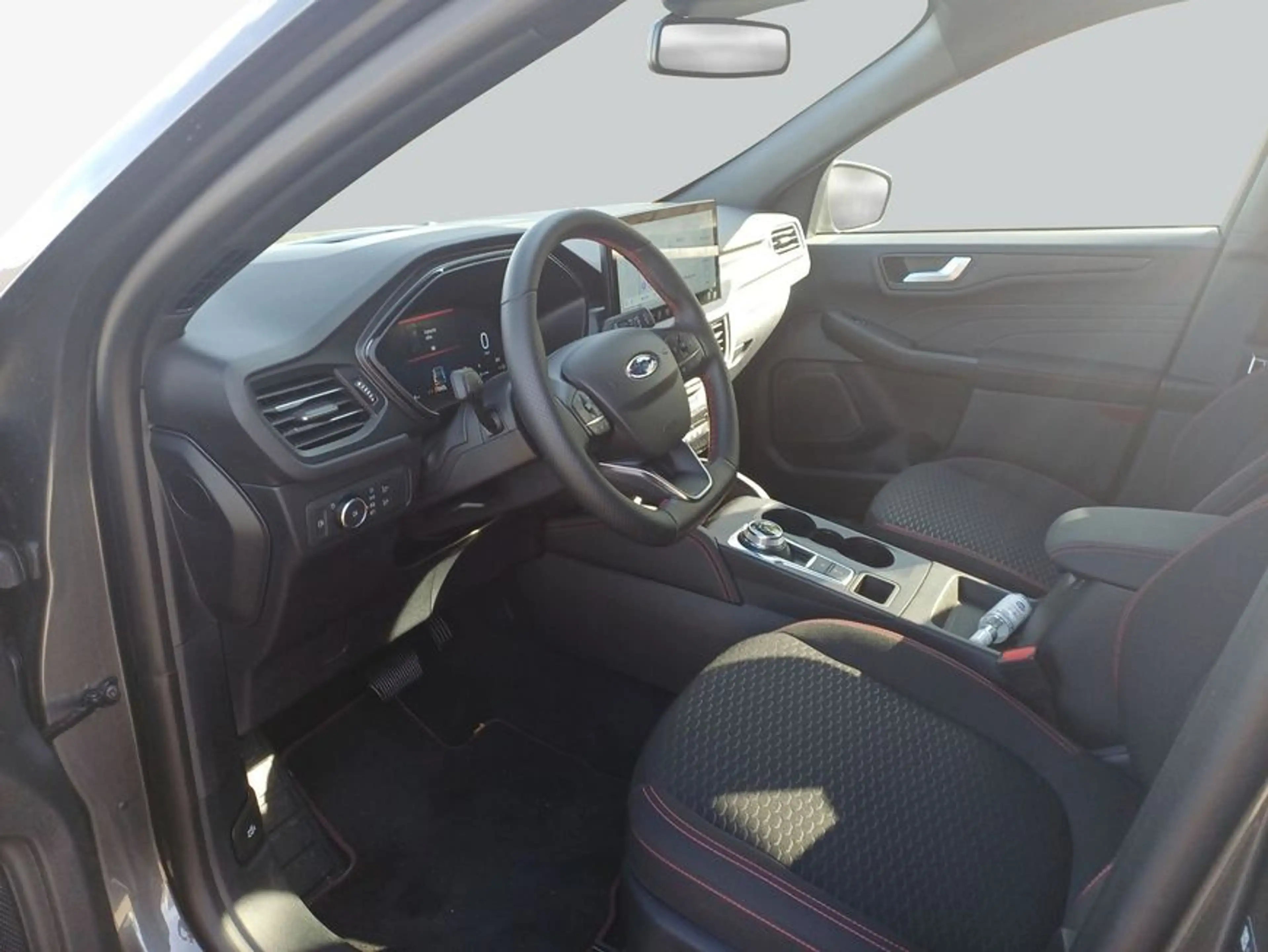 Ford Kuga 2.5 Duratec PHEV ST-LINE — photo 10