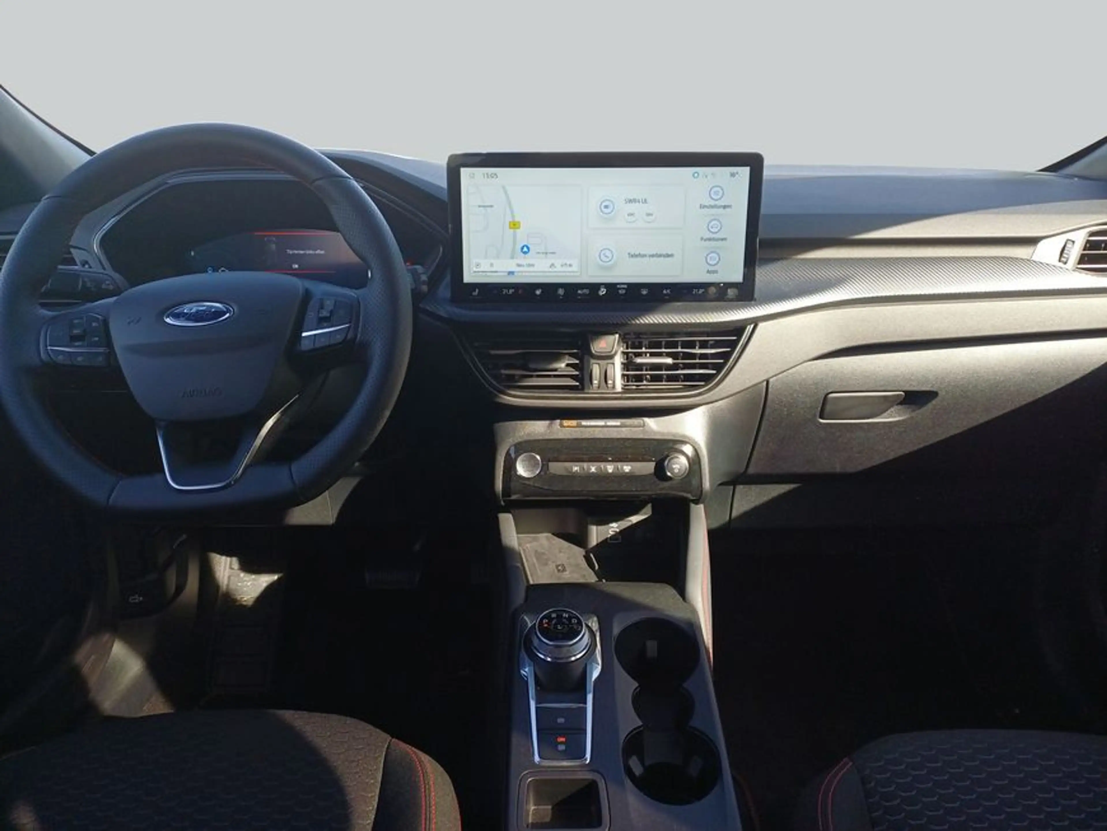 Ford Kuga 2.5 Duratec PHEV ST-LINE — photo 14