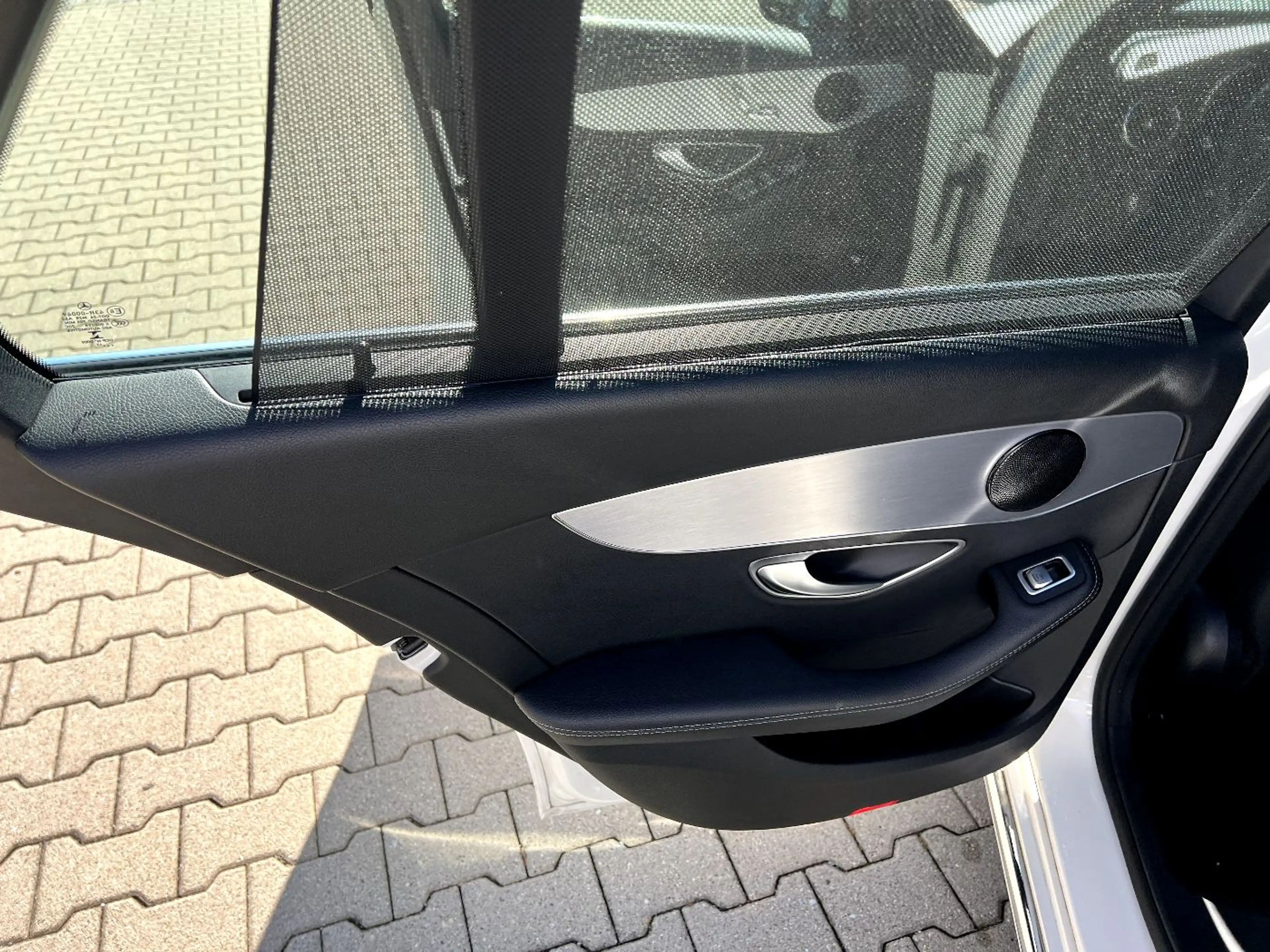 Mercedes-Benz C 250 T Avantgarde *Head-up Navi Kamera Leder* — photo 14
