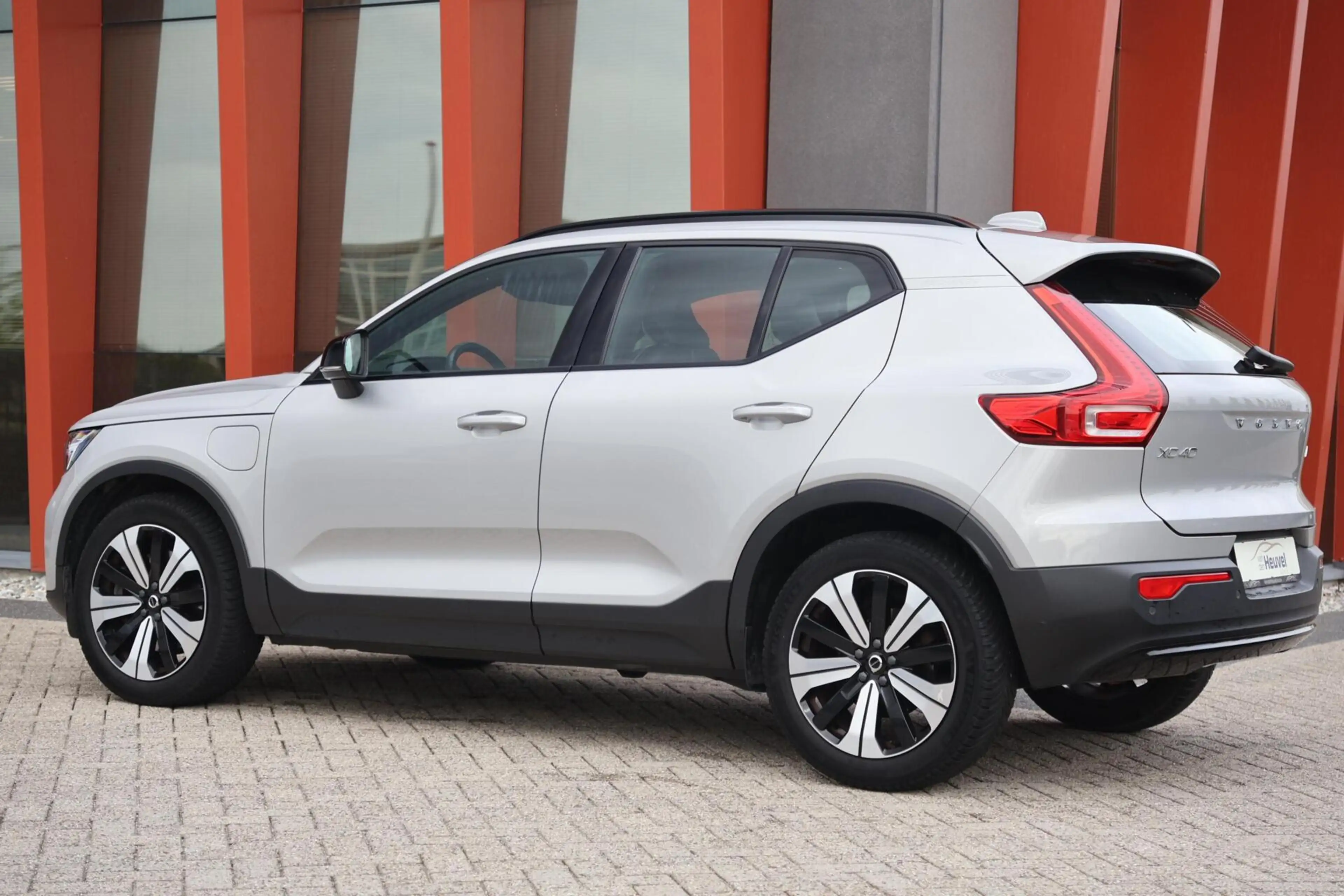 Volvo XC40 T5 Recharge Ultimate Dark | Stoelverwarming | Trek — photo 3